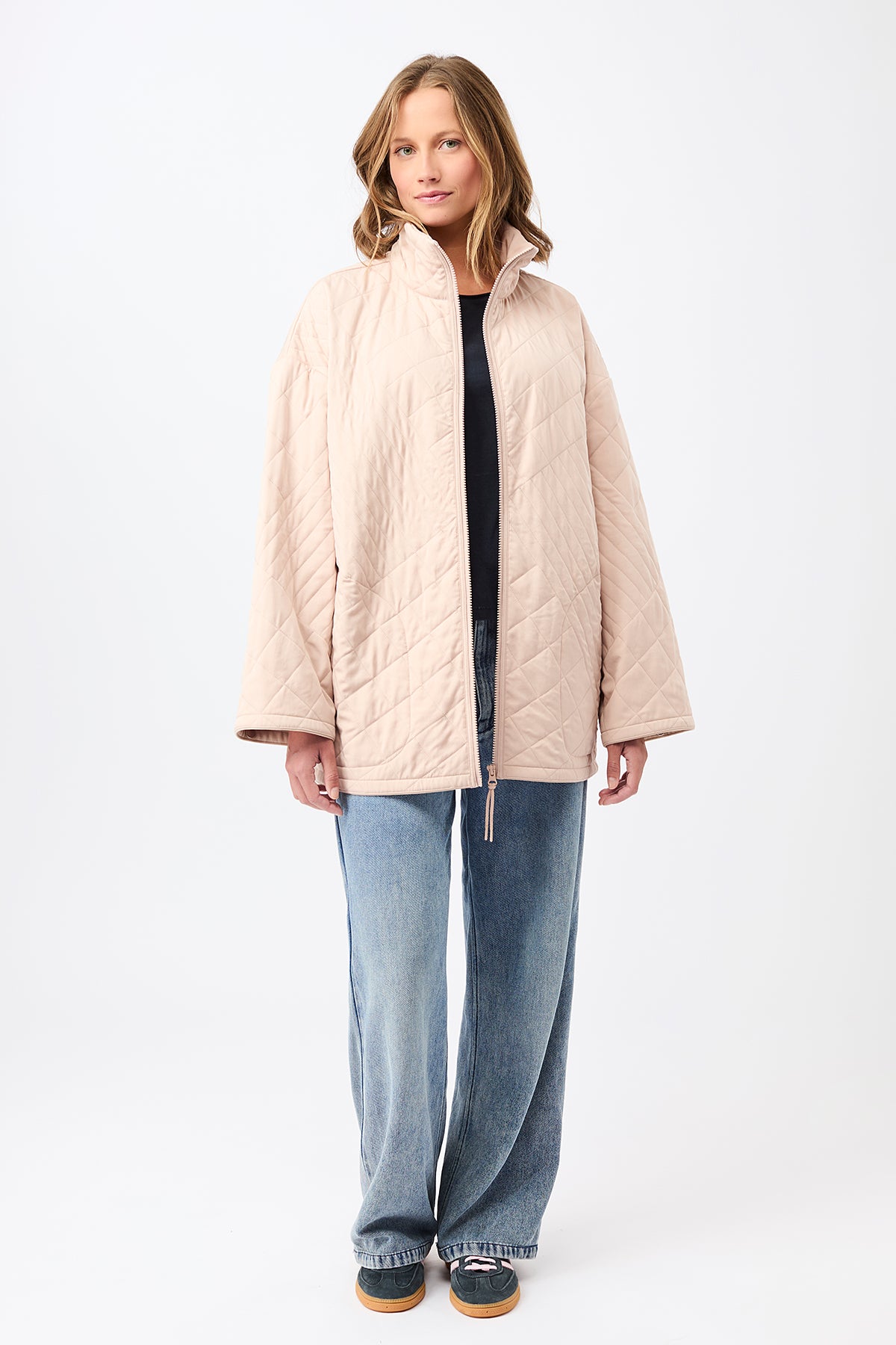langerchen-gesteppte-jacke-aus-tencel-mit-stehkragen-blush image 5