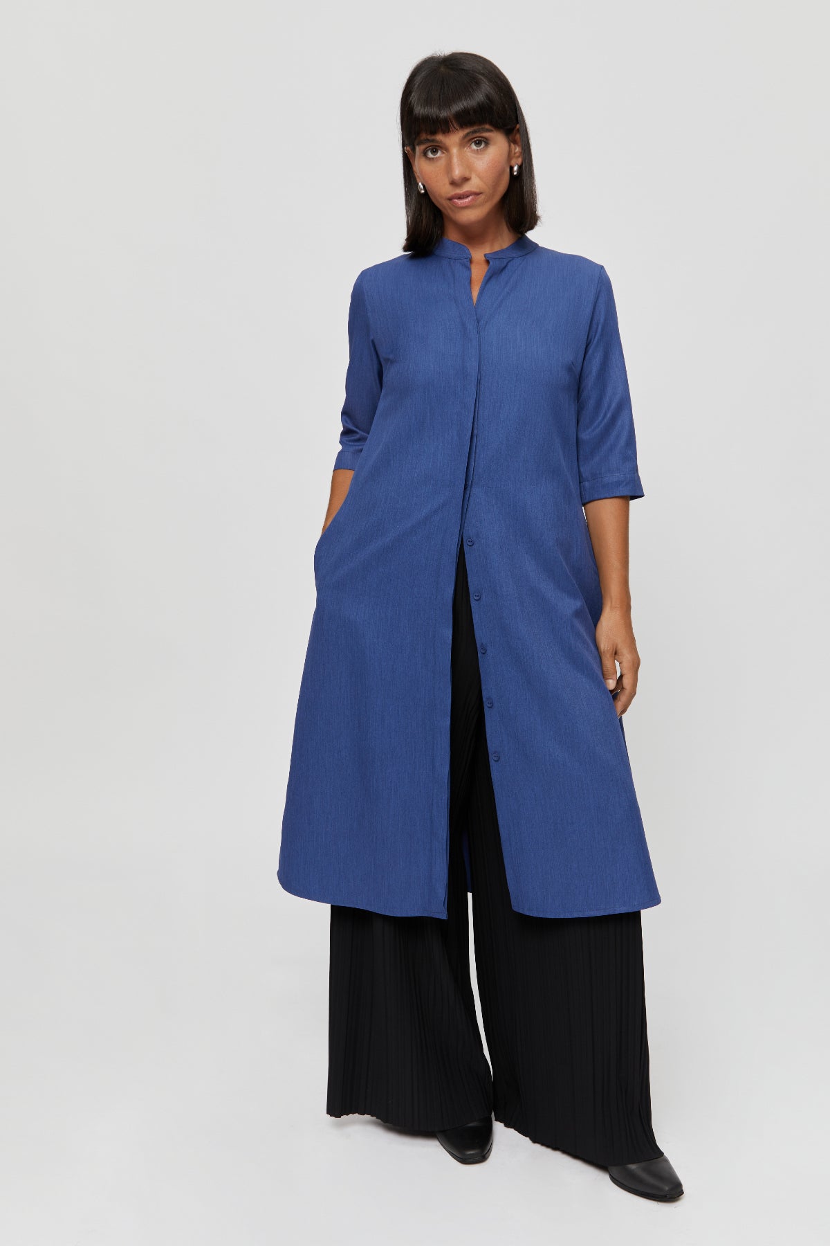 ayani-lidia-hemdkleid-classic-blue-3-4-rmel image 7