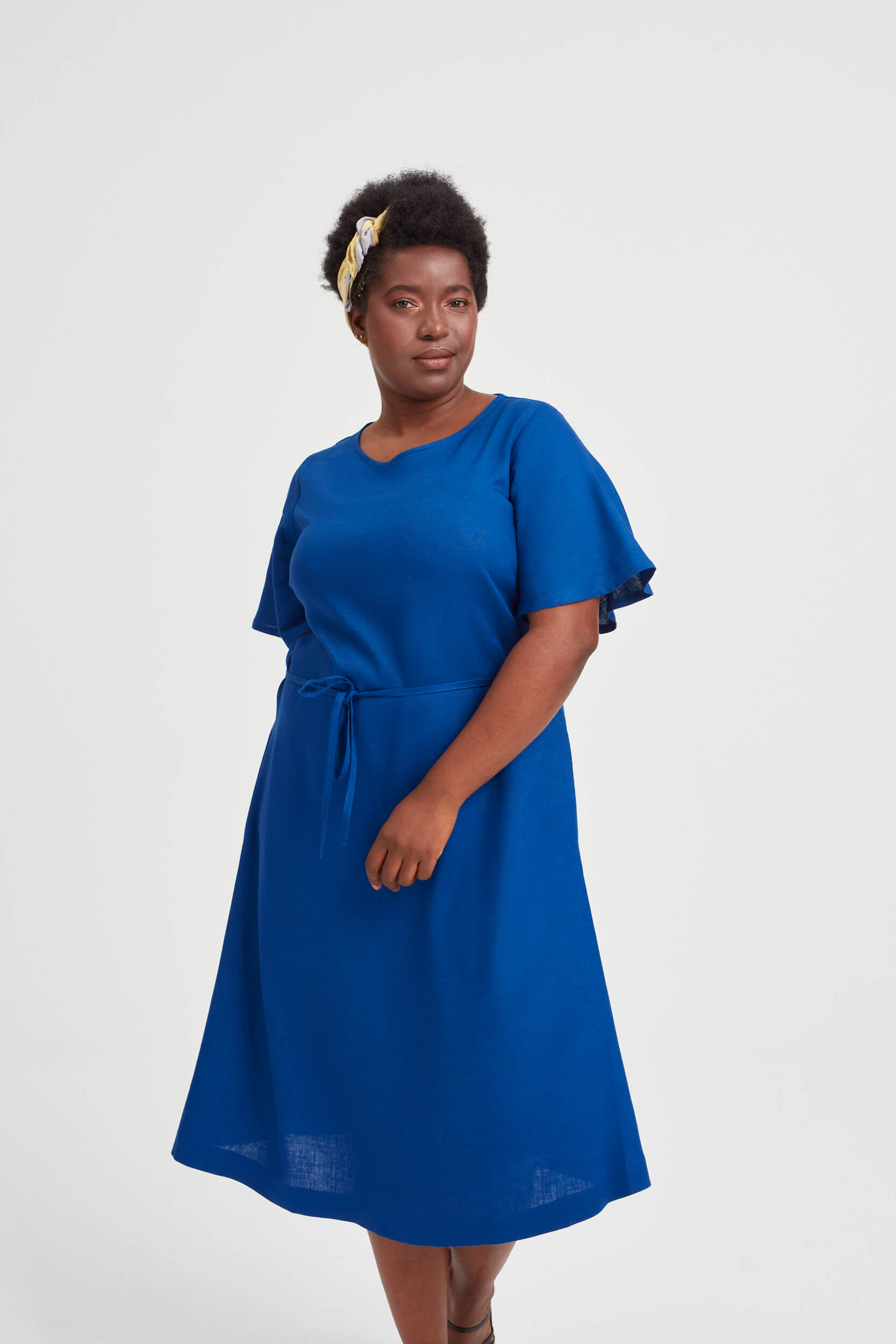 ayani-nika-kleid-mit-rundhals-und-butterfly-rmeln-in-ocean-blue image 7
