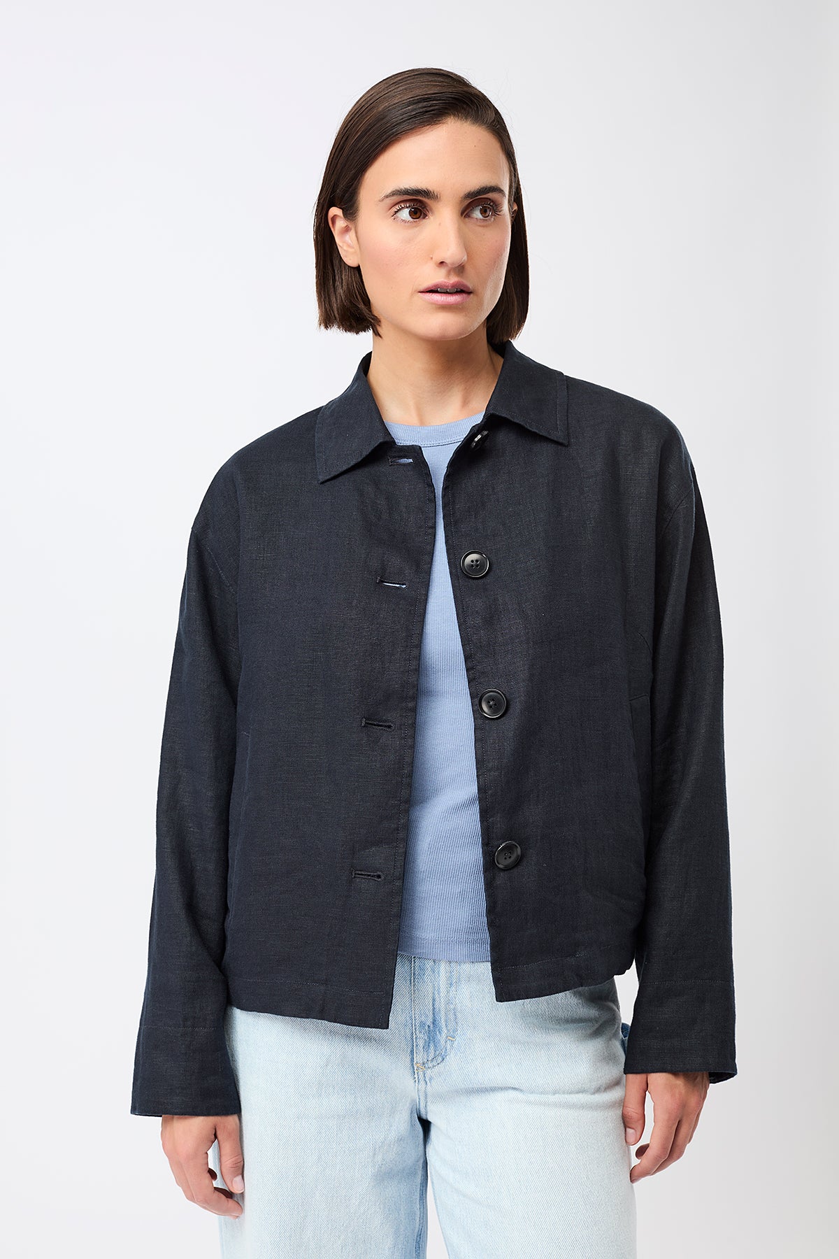 langerchen-schlichte-jacke-aus-leinen-kurze-jacke-navy image 5