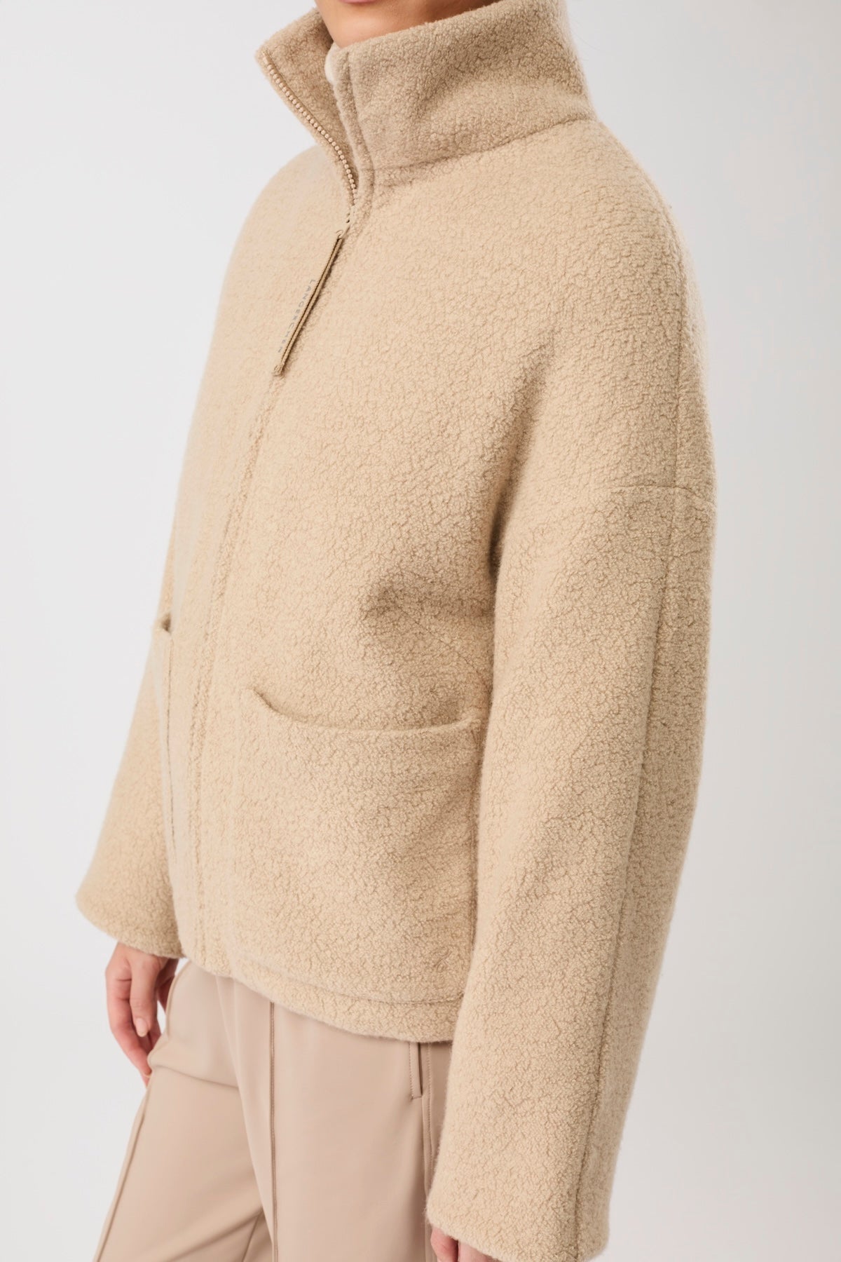langerchen-jacke-mit-stehkragen-aus-woll-fleece-limestone image 2
