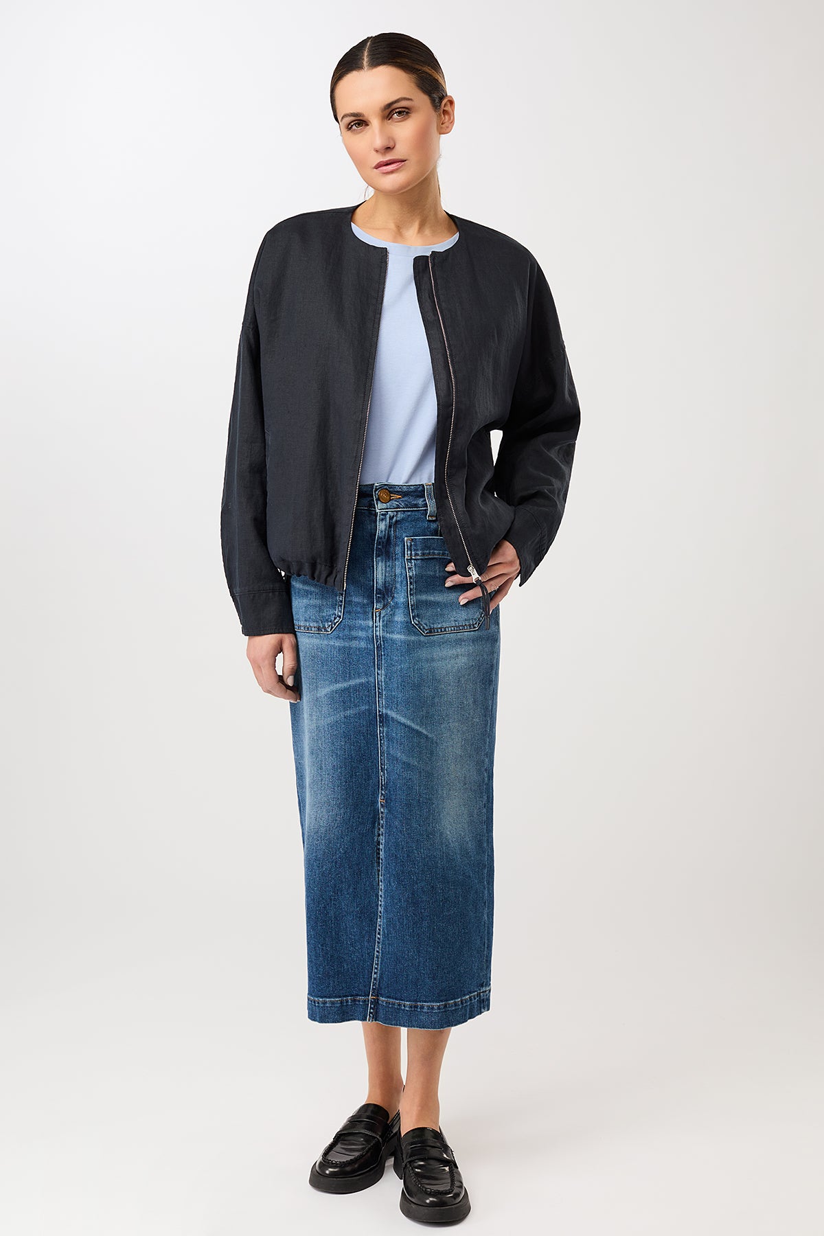 langerchen-rundhals-bomberjacke-mit-leistentasche-navy-damen-blouson image 6