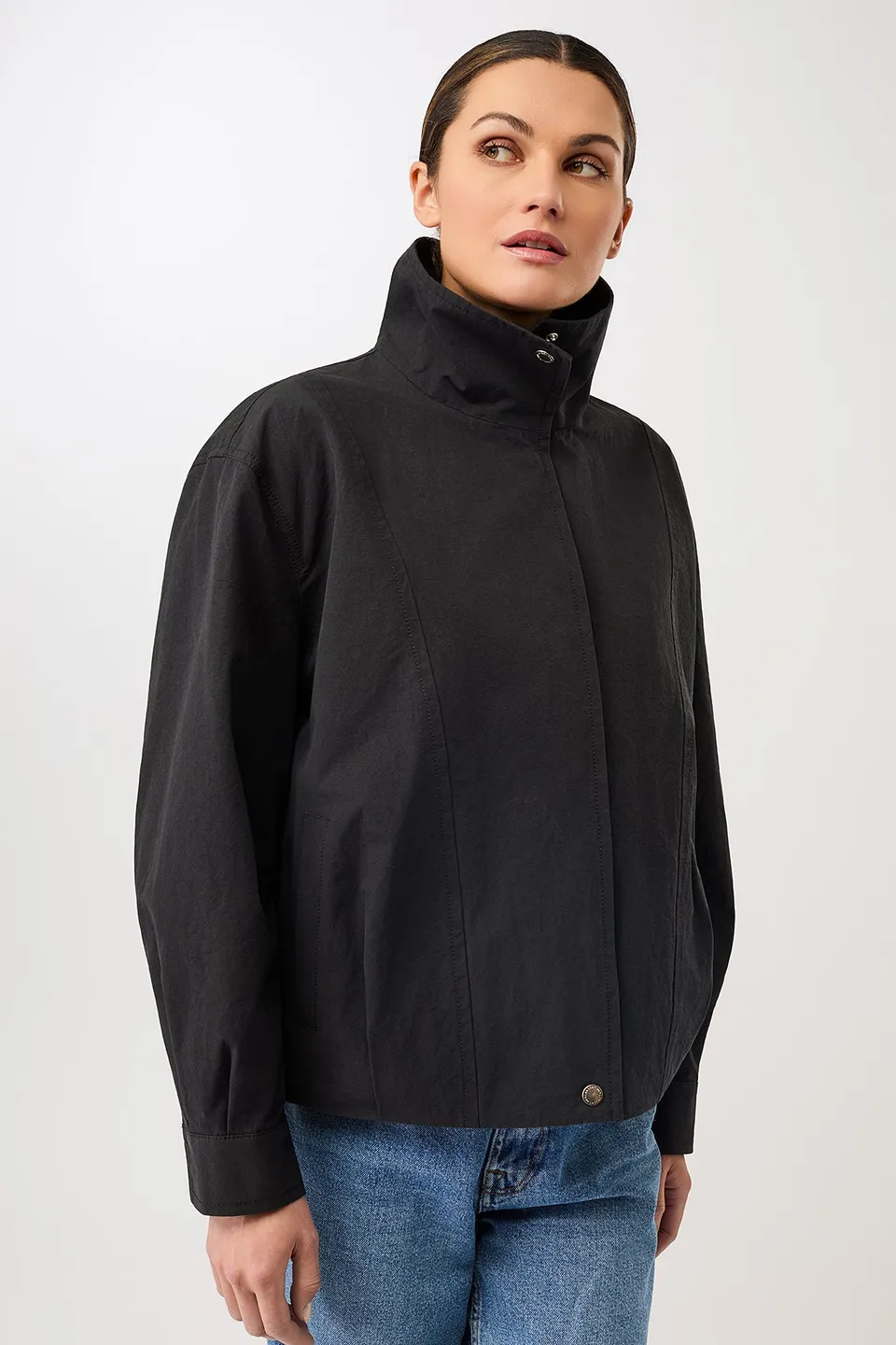 langerchen-bomberjacke-kellerfalte-black-bomberjacke image 1