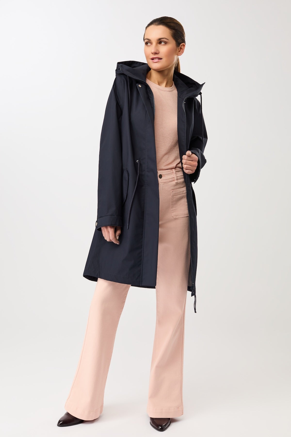 langerchen-langer-parka-mit-leistentasche-parka-navy image 5