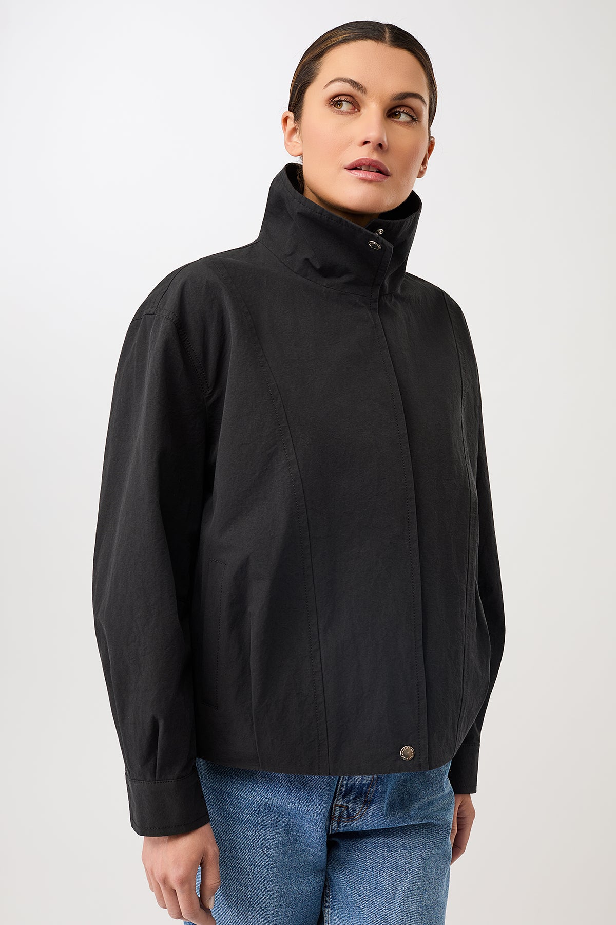 langerchen-bomberjacke-kellerfalte-black-bomberjacke image 1