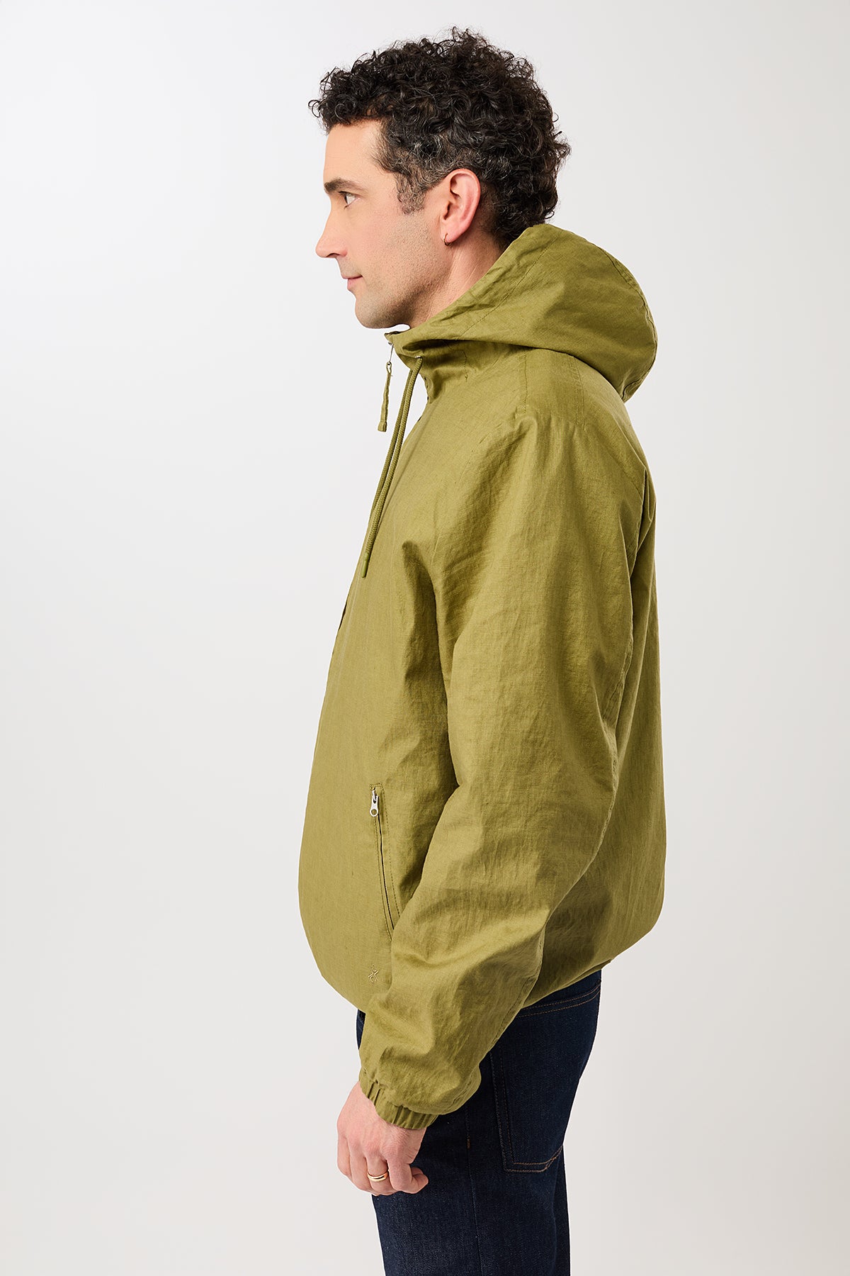 langerchen-kurze-jacke-aus-beschichtetem-leinen-green-olive image 3
