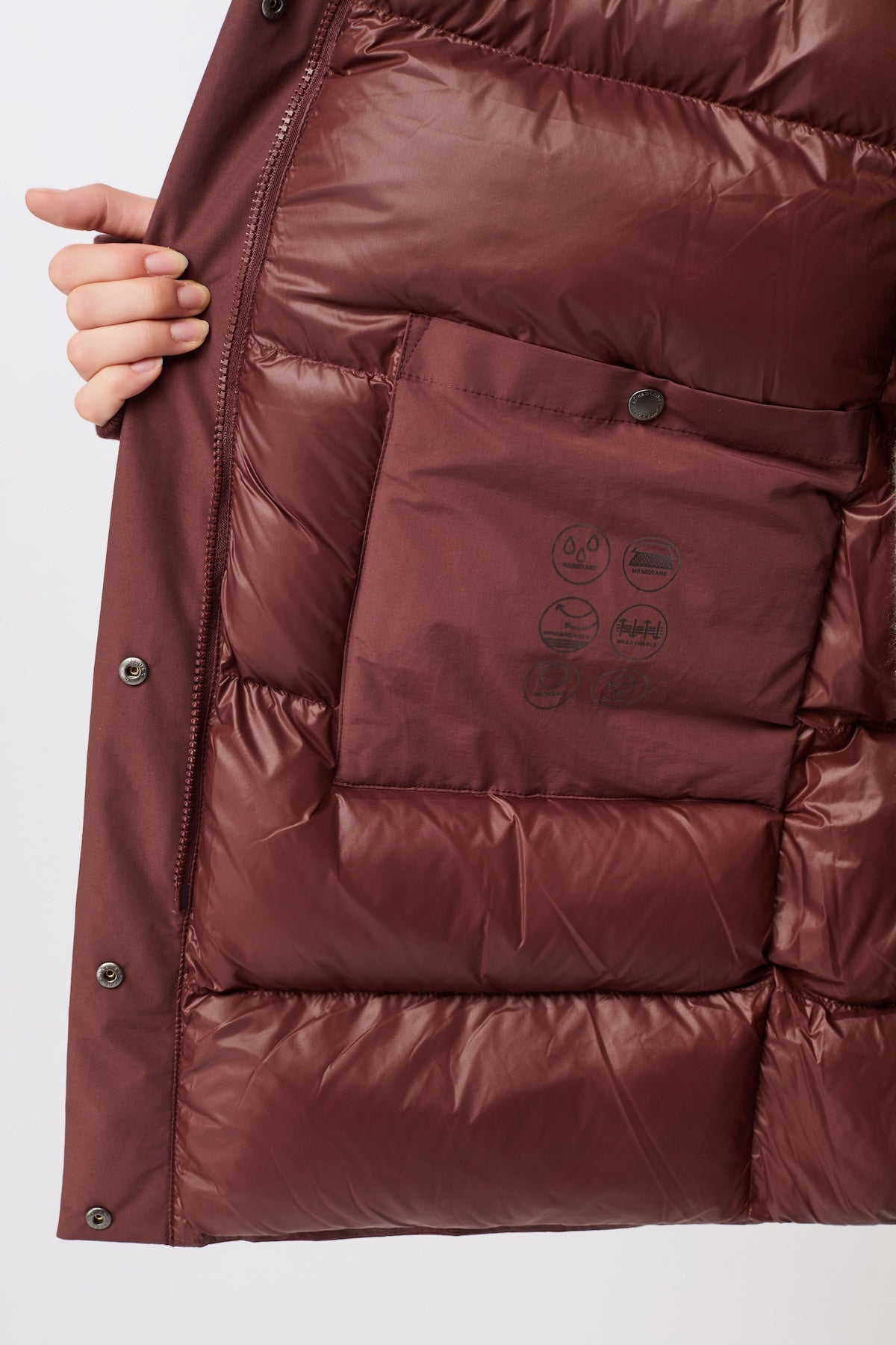 langerchen-lange-jacke-mit-kapuze-und-eco-daune-burgundy image 6