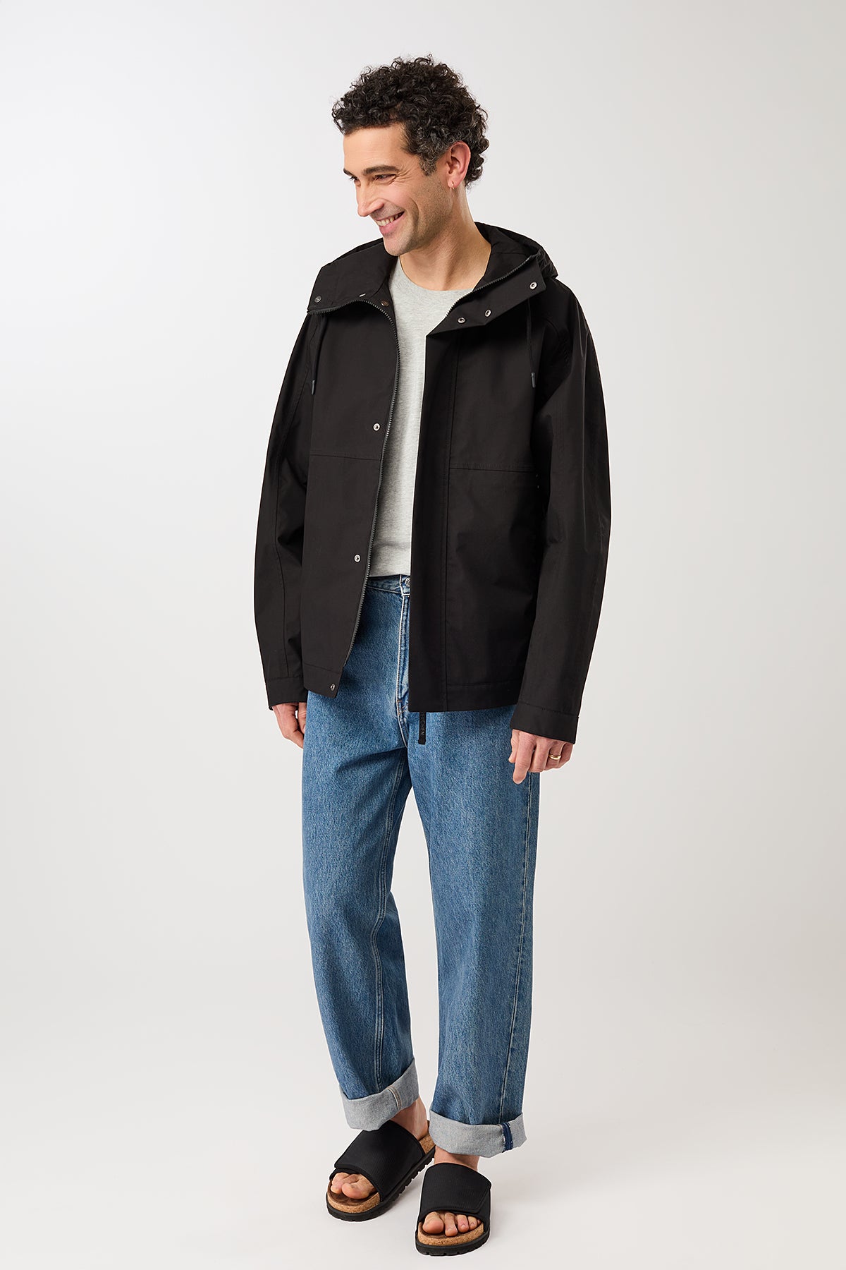 langerchen-kapuzenjacke-mit-verdeckter-knopfleiste-kurze-jacke-black image 6