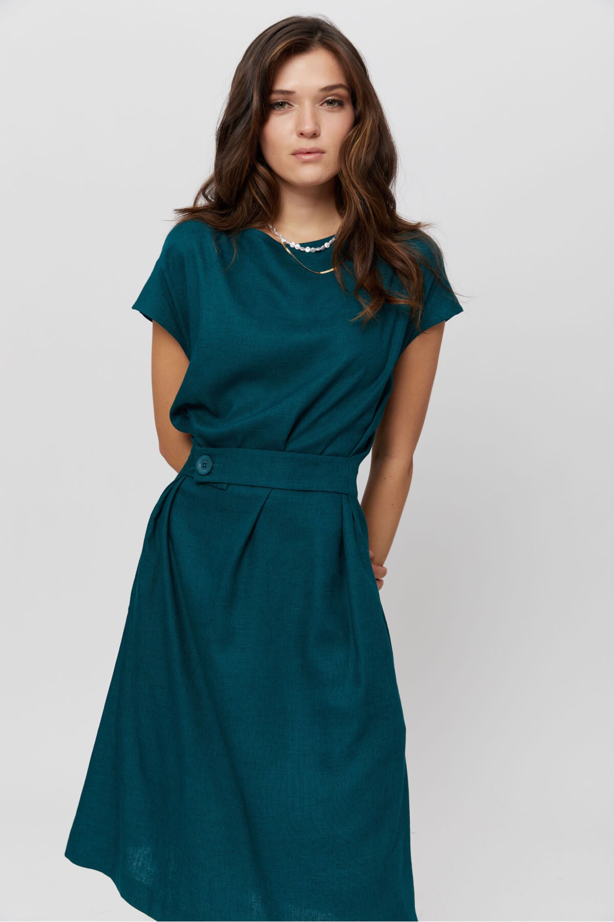 ayani-sati-midi-kleid-bootsausschnitt-gr-n image 5