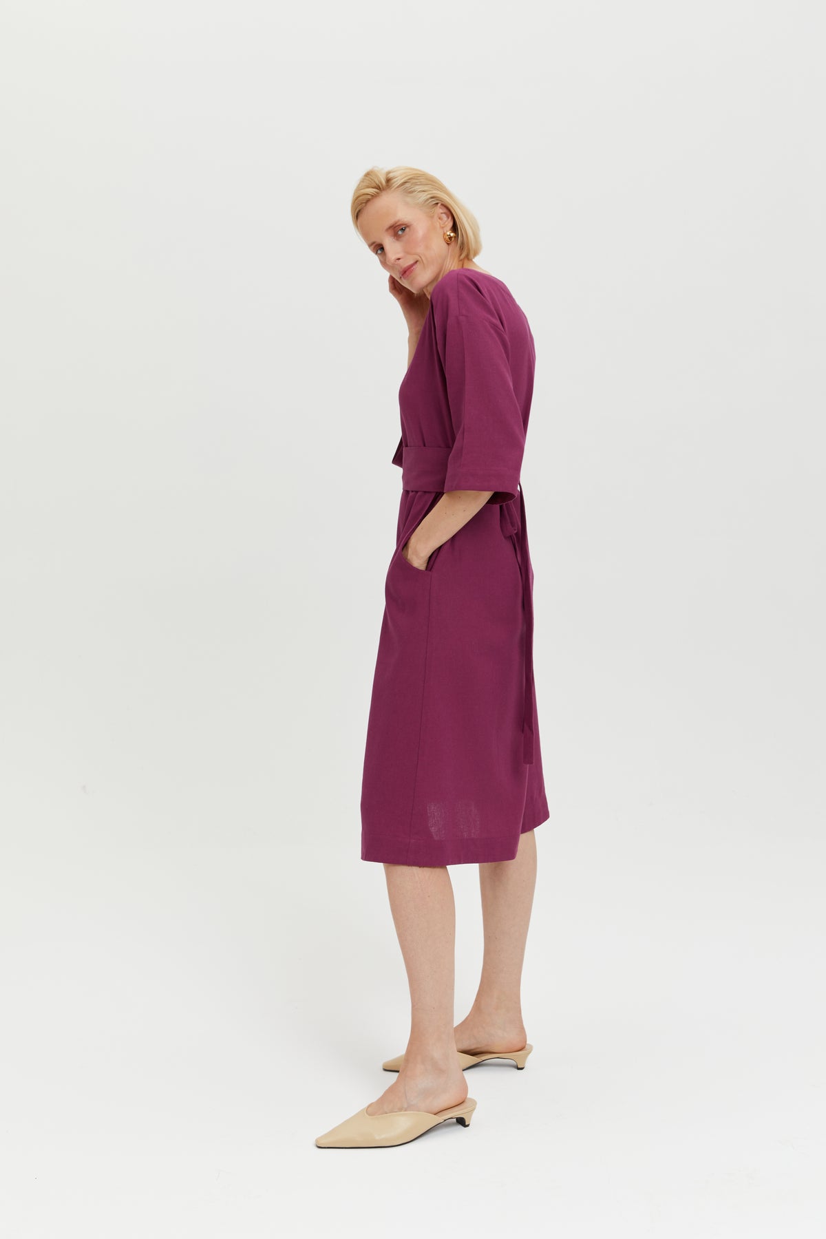 ayani-mane-elegantes-midi-kleid-mit-kimono-g-rtel-in-purple image 5