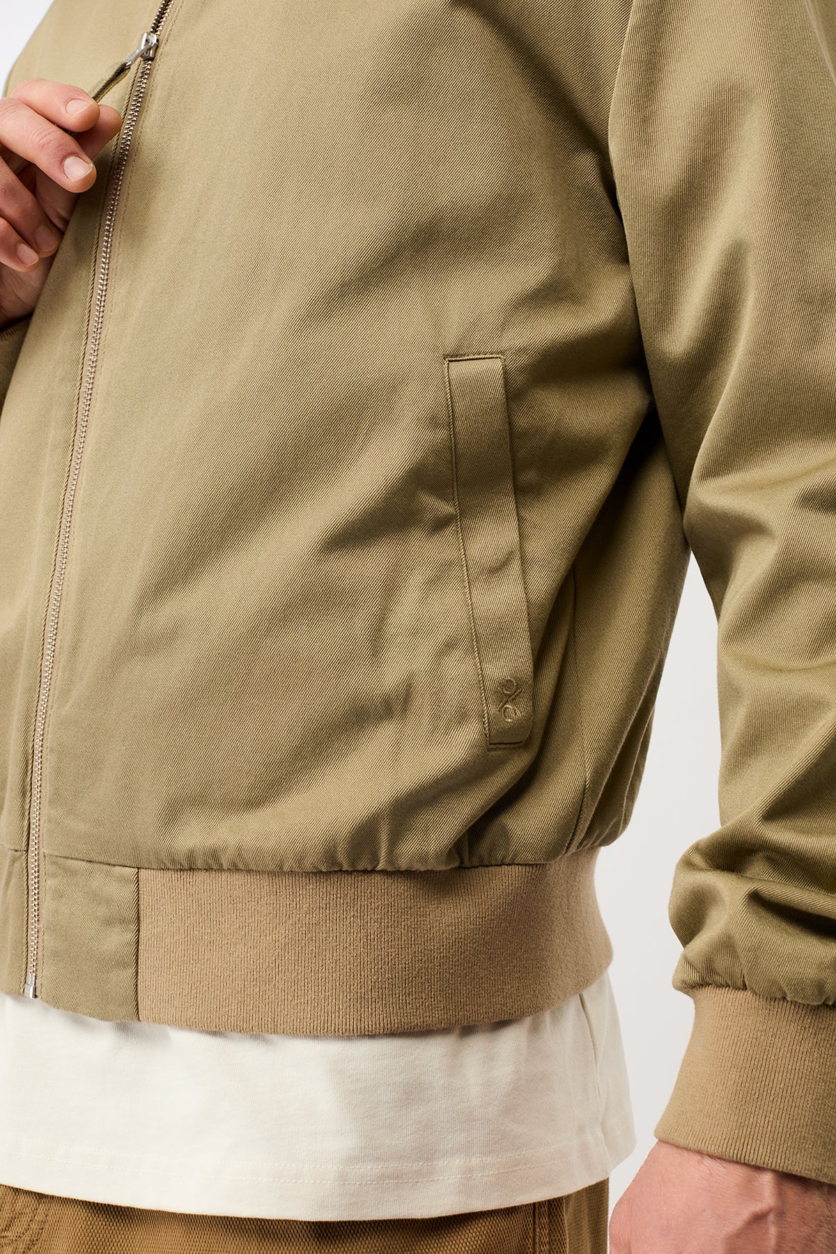 langerchen-bomberjacke-mit-rippenbund-aus-bio-baumwolle-breeze image 2