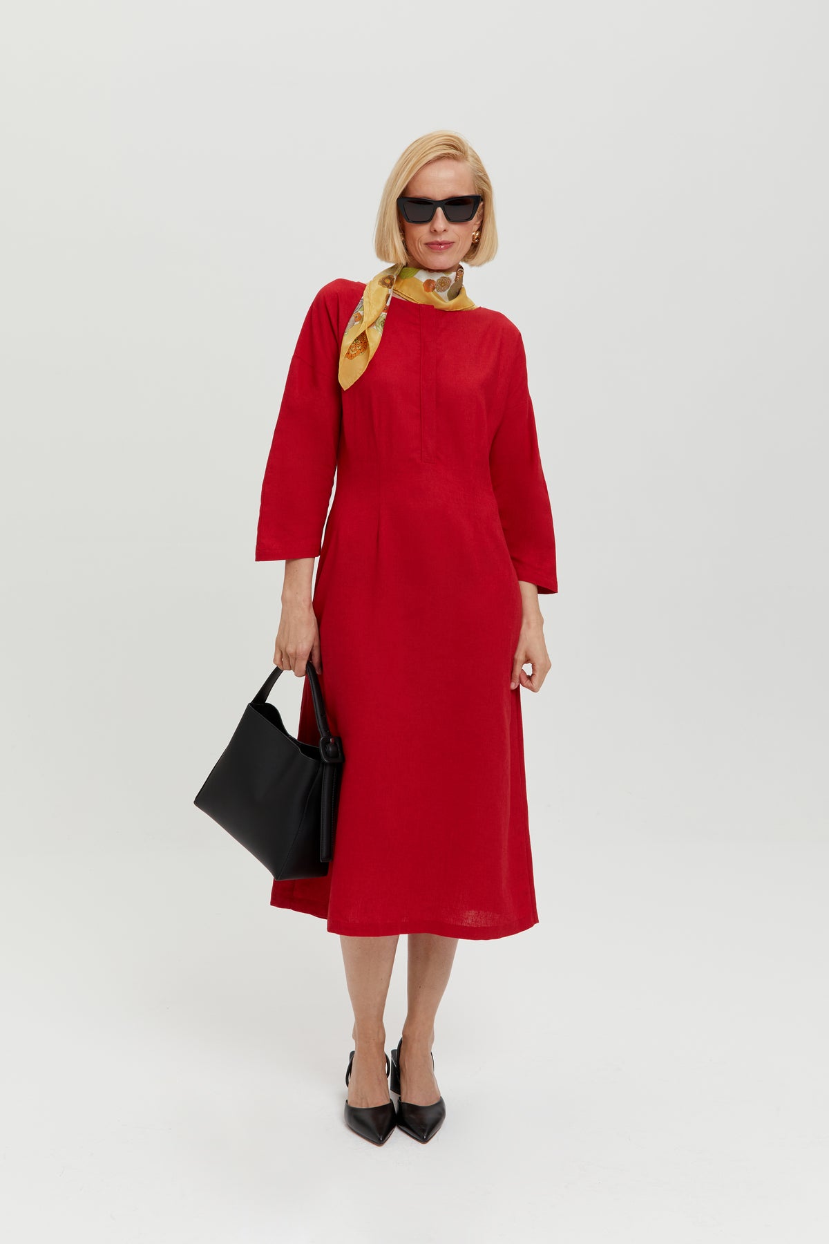 ayani-lusin-midi-leinenkleid-mit-knopfleiste-in-rot image 8