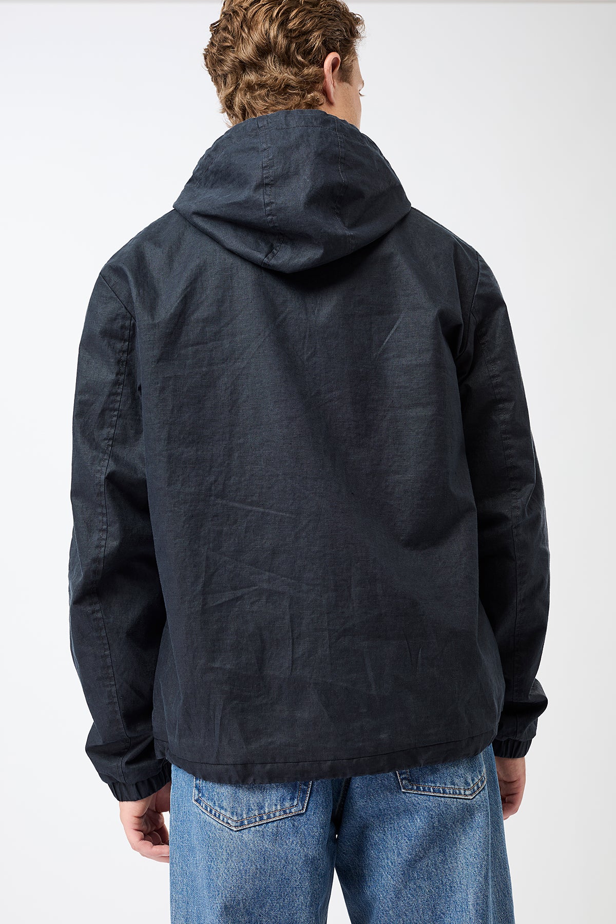 langerchen-kurze-jacke-aus-beschichtetem-leinen-navy image 3