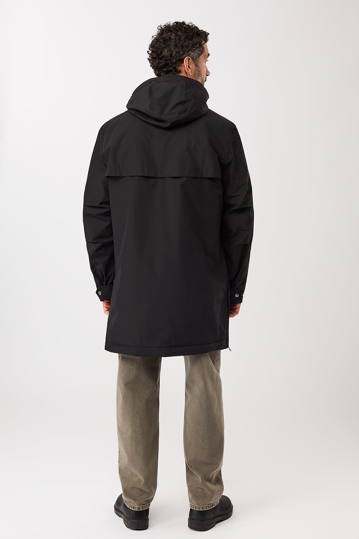 langerchen-langer-parka-wattiert-mit-funktion-black image 6