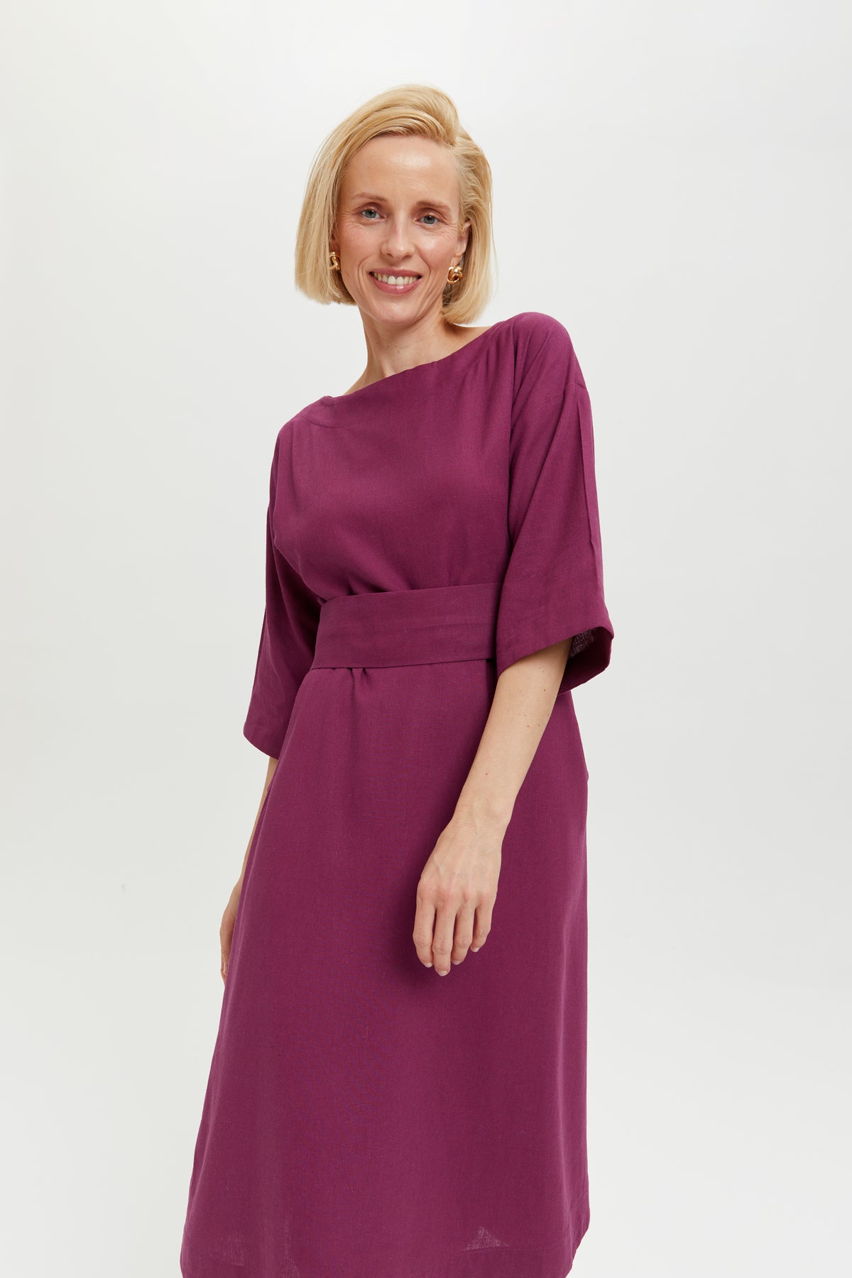 ayani-mane-elegantes-midi-kleid-mit-kimono-g-rtel-in-purple image 3