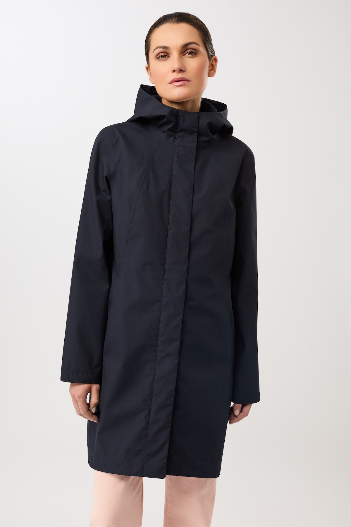 langerchen-schmaler-regenparka-mit-verdecktem-rei-verschluss-navy-regenjacke image 1