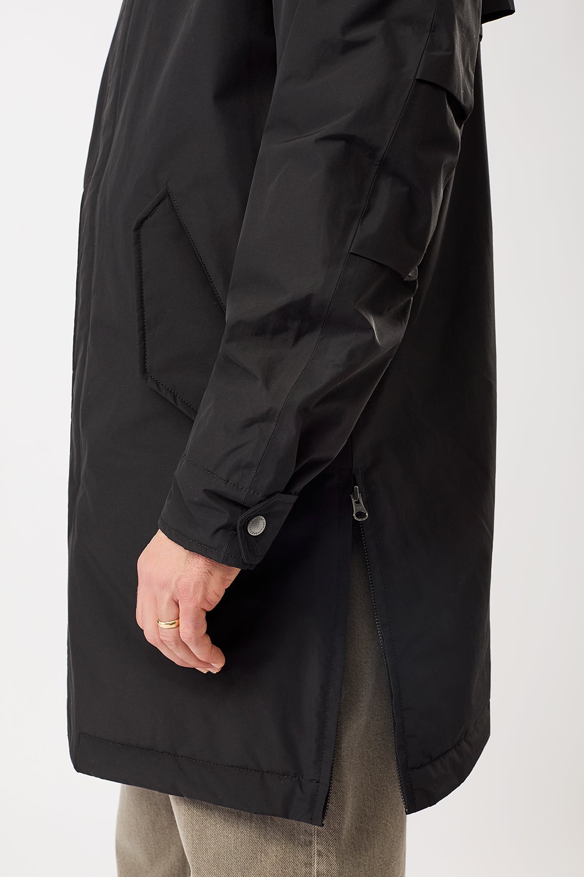langerchen-langer-parka-wattiert-mit-funktion-black image 3