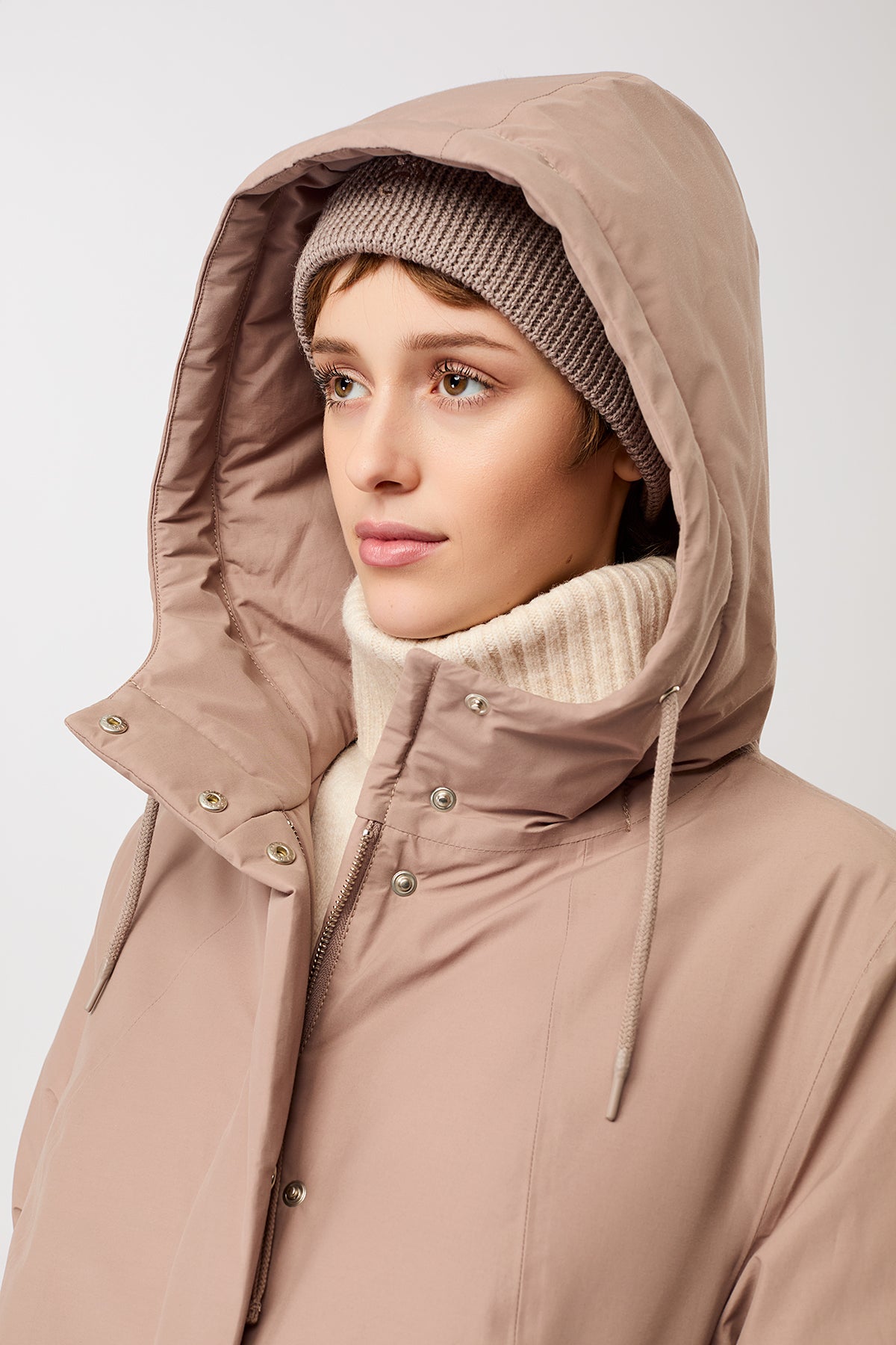 langerchen-wattierter-parka-leicht-tailliert-parka-cocoon-beige image 7