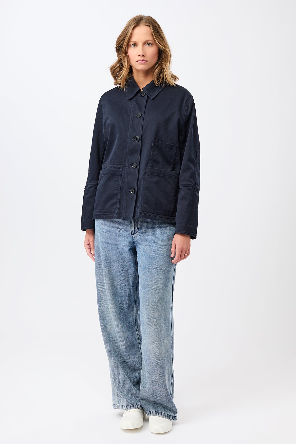 langerchen-kurze-jacke-mit-kn-pfen-navy-damen-bergangsjacke image 1