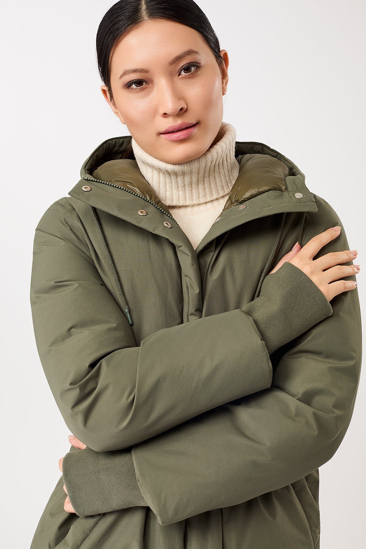 langerchen-lange-jacke-mit-kapuze-und-eco-daune-sencha image 5