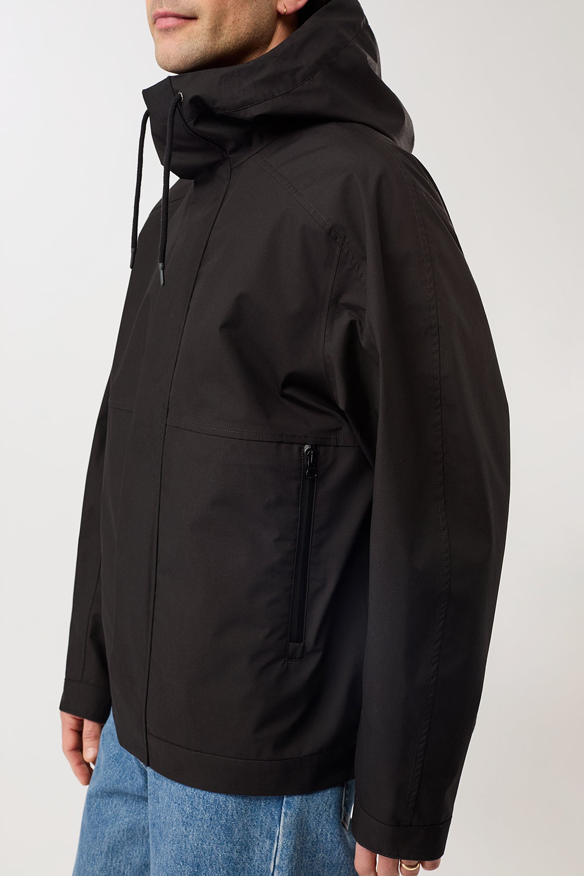 langerchen-kapuzenjacke-mit-verdeckter-knopfleiste-kurze-jacke-black image 2