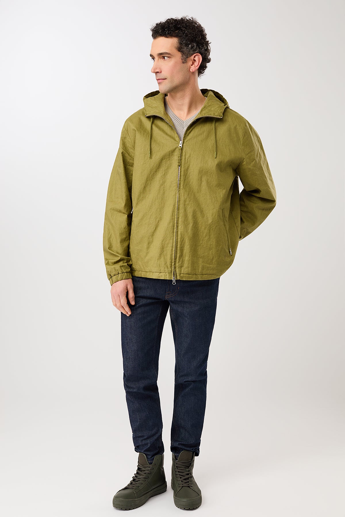 langerchen-kurze-jacke-aus-beschichtetem-leinen-green-olive image 2