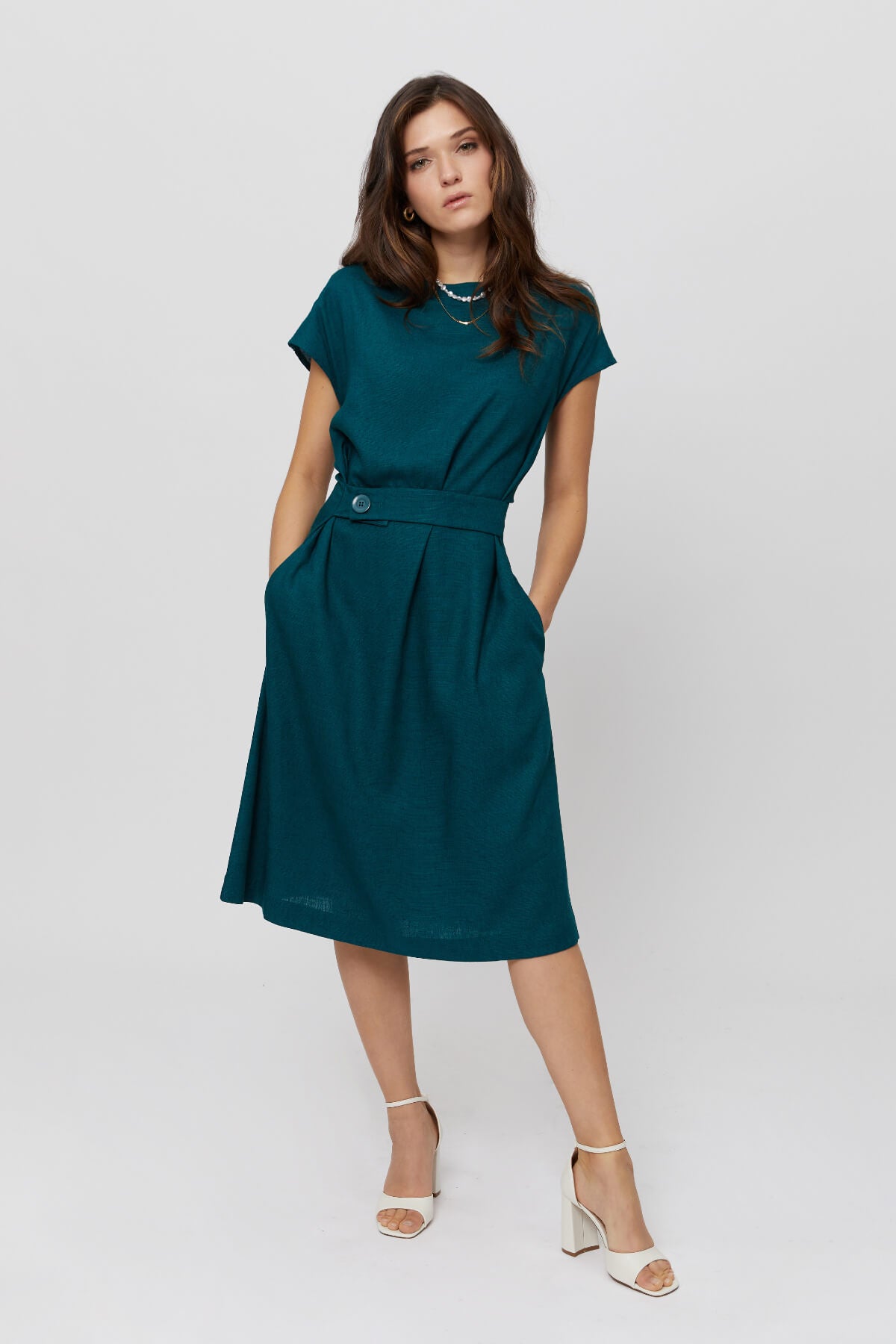 ayani-sati-midi-kleid-bootsausschnitt-gr-n image 3