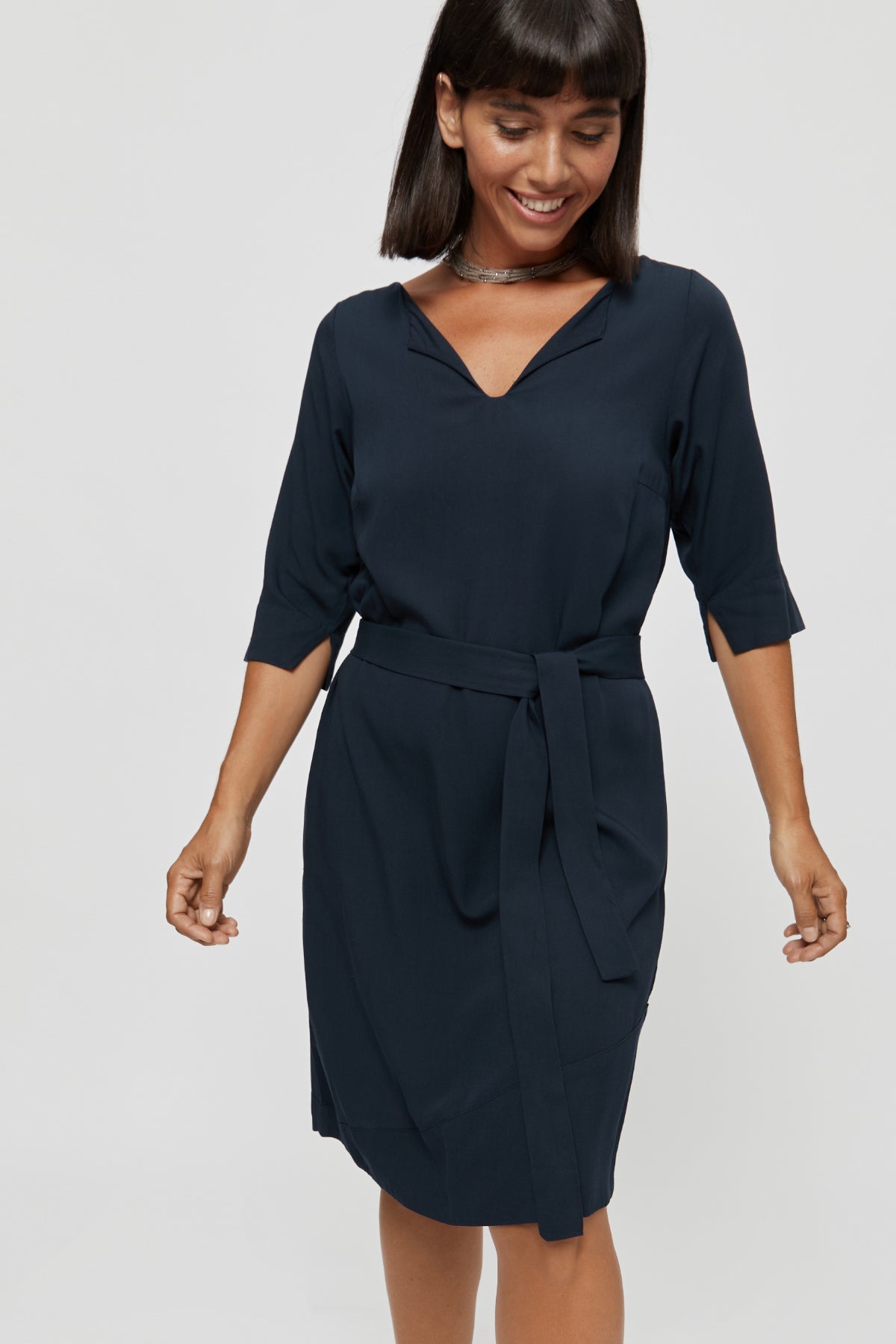 ayani-catherine-kleid-anthrazit-mit-optionalem-g-rtel image 3