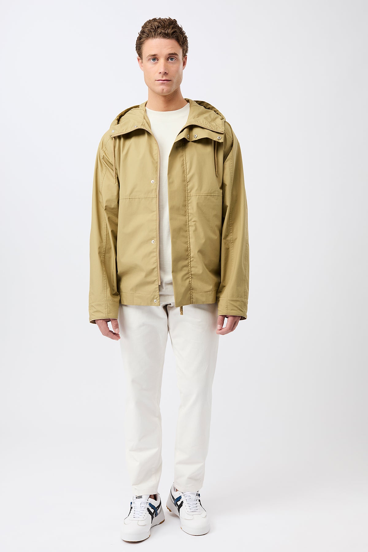 langerchen-kapuzenjacke-mit-verdeckter-knopfleiste-breeze image 4