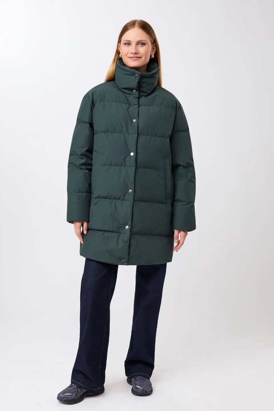 langerchen-jacke-mit-stehkragen-aus-eco-daune-fir image 1