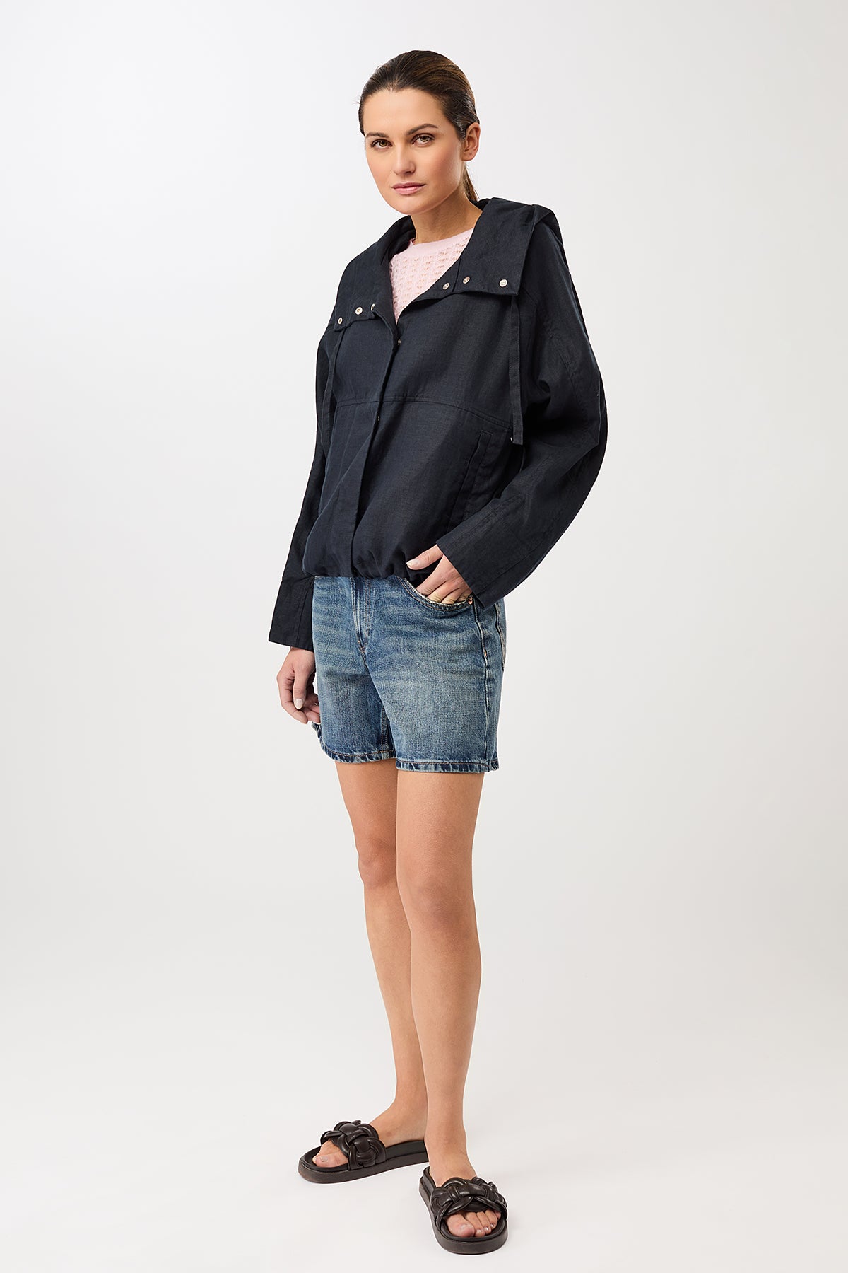 langerchen-lockere-jacke-mit-kordelzug-navy image 1