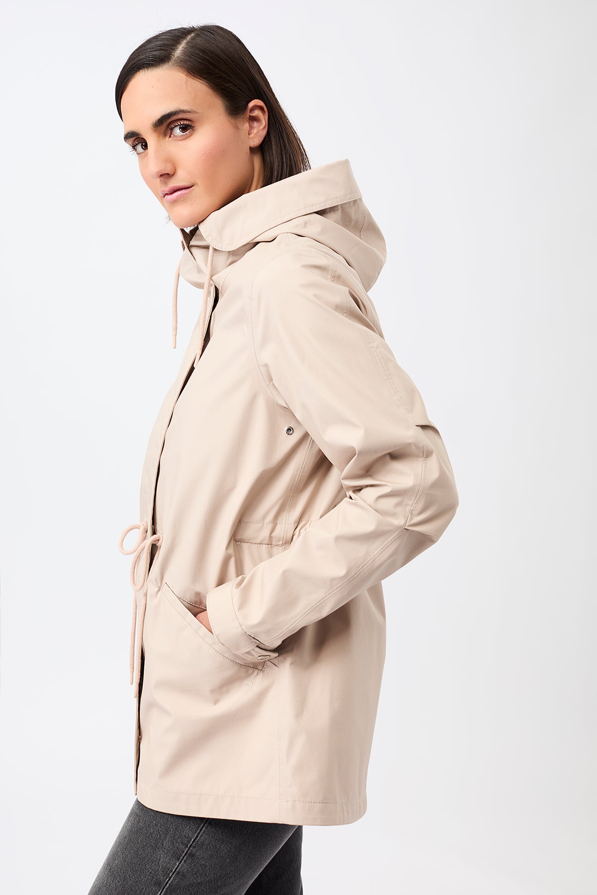 langerchen-kurzer-regenparka-aus-bio-baumwolle-blush-regenjacke image 3