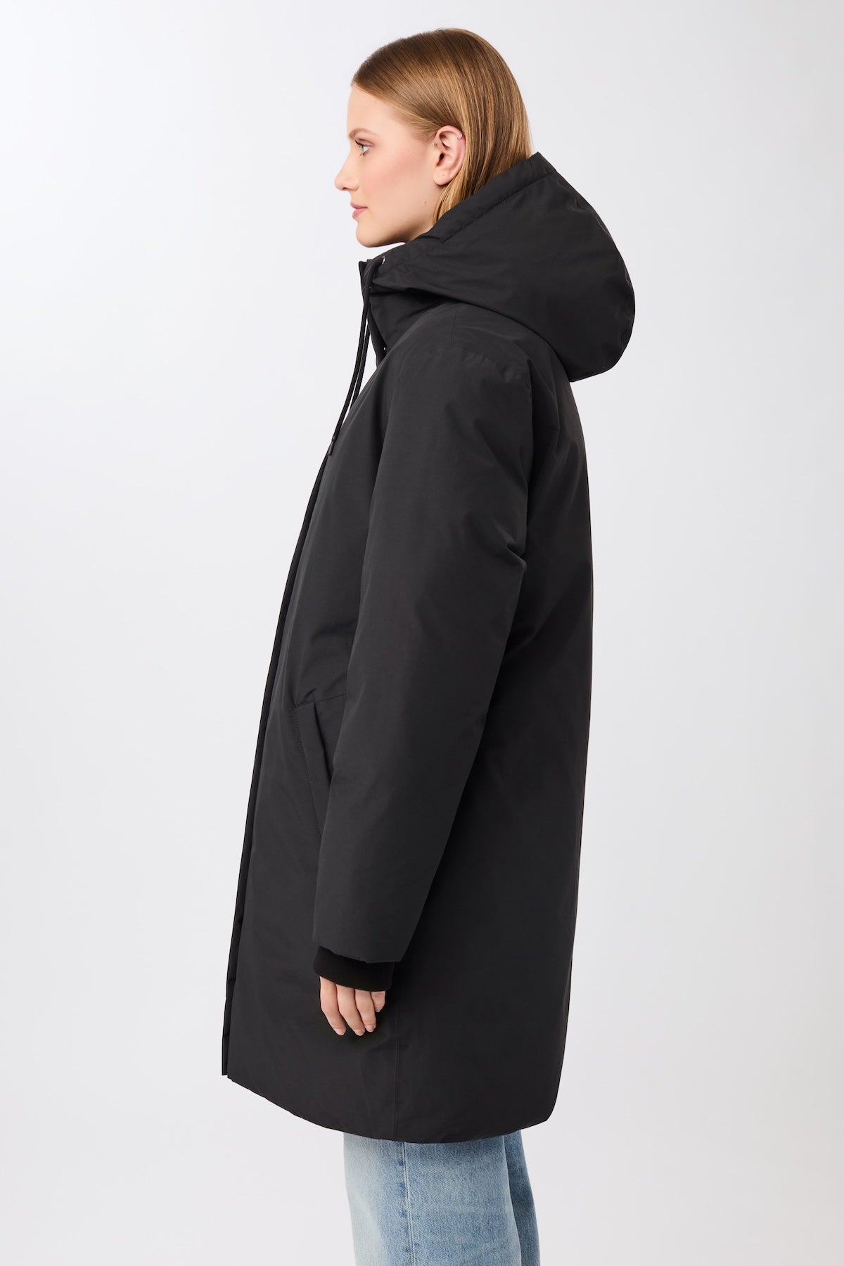 langerchen-lange-jacke-mit-kapuze-und-eco-daune-black image 2