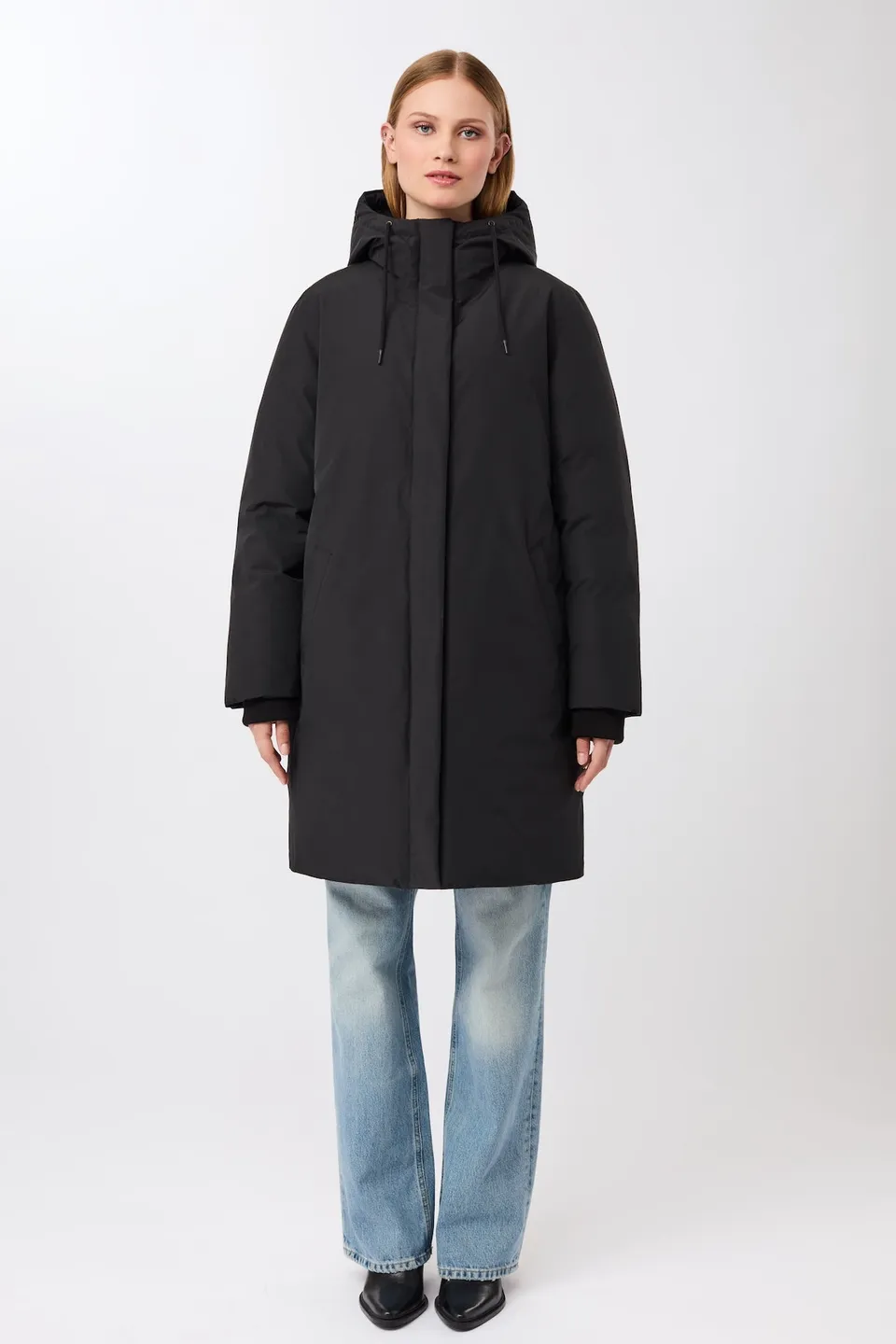 langerchen-lange-jacke-mit-kapuze-und-eco-daune-black image 1