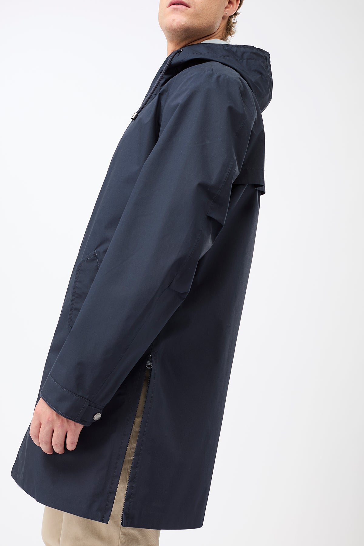 langerchen-regenparka-mit-seitlichen-rei-verschl-ssen-am-saum-navy image 4