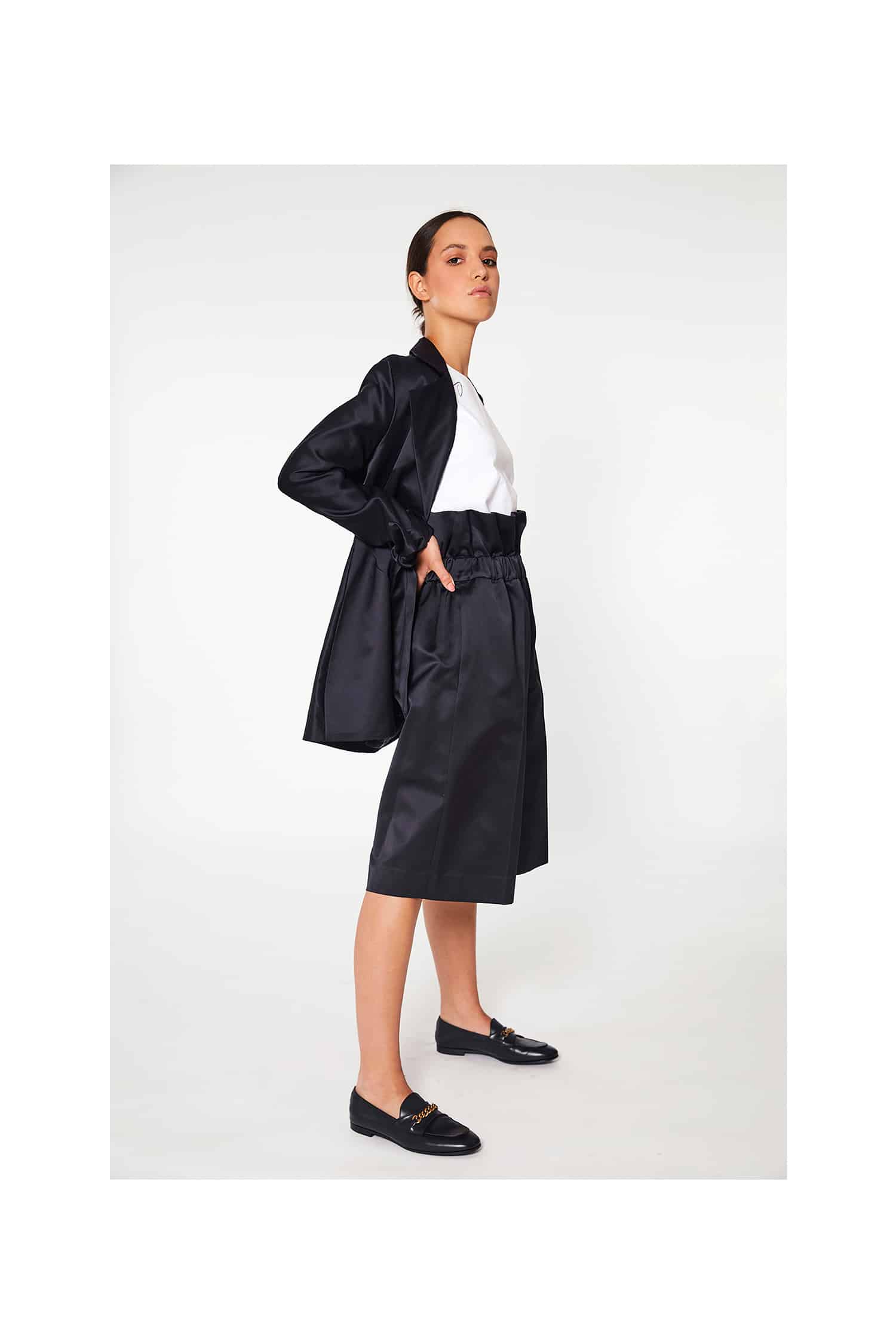 bolot-shorts-amelia-damen-shorts-mit-weitem-bein-und-r-schenbund image 1