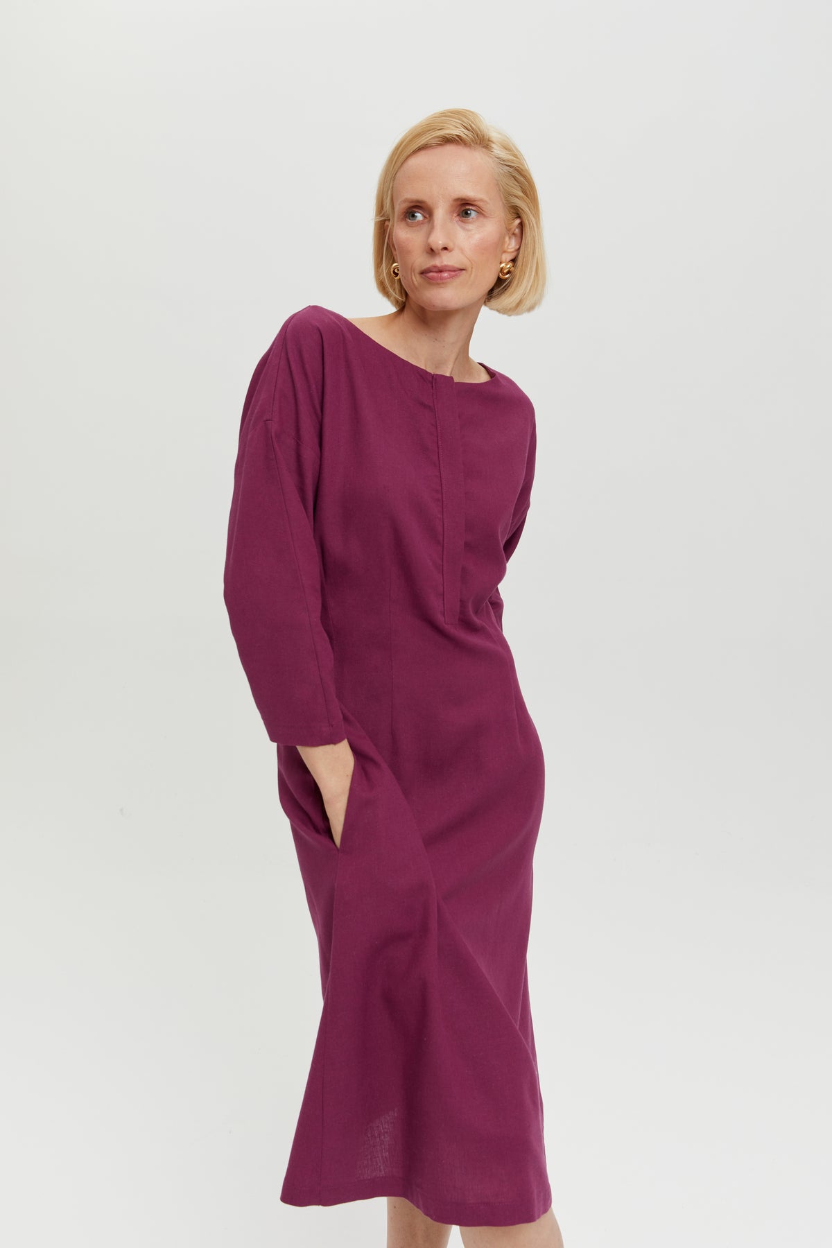 ayani-lusin-midi-leinenkleid-mit-knopfleiste-in-lila image 5