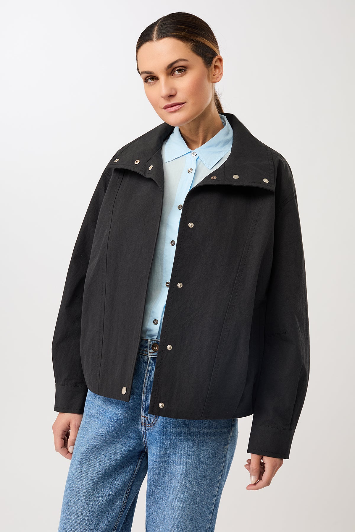 langerchen-bomberjacke-kellerfalte-black-bomberjacke image 3
