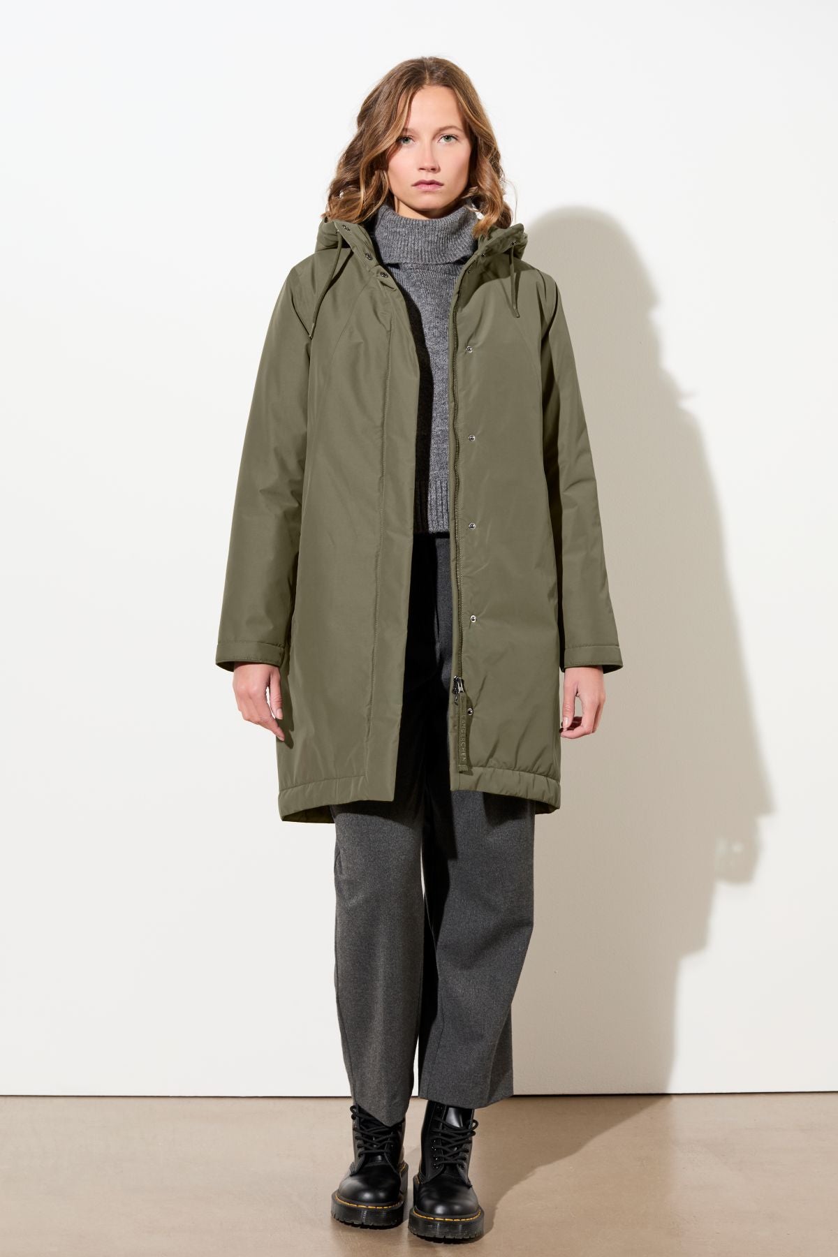 langerchen-wattierter-parka-leicht-tailliert-sencha image 2