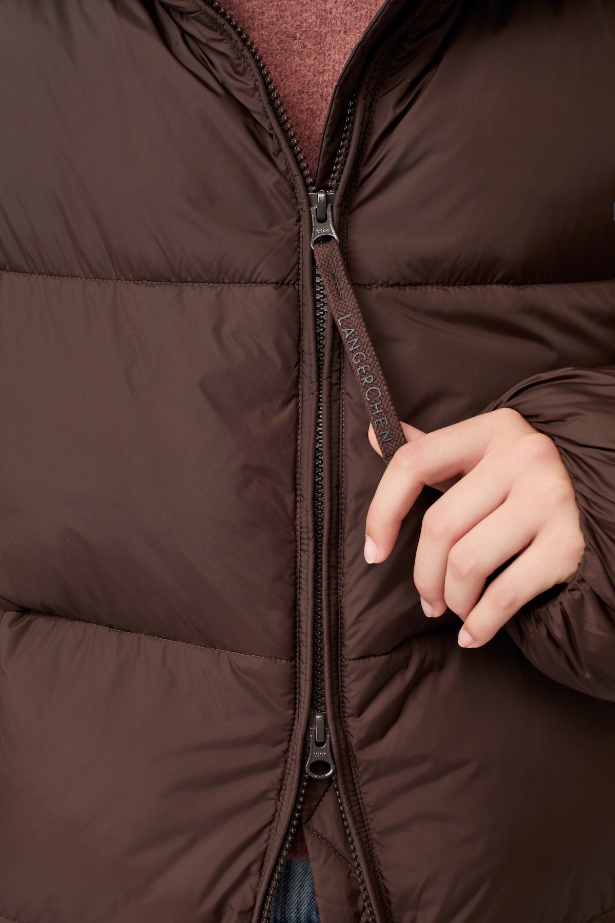 langerchen-steppjacke-mit-kragen-und-abnehmbarer-kapuze-coffee image 8