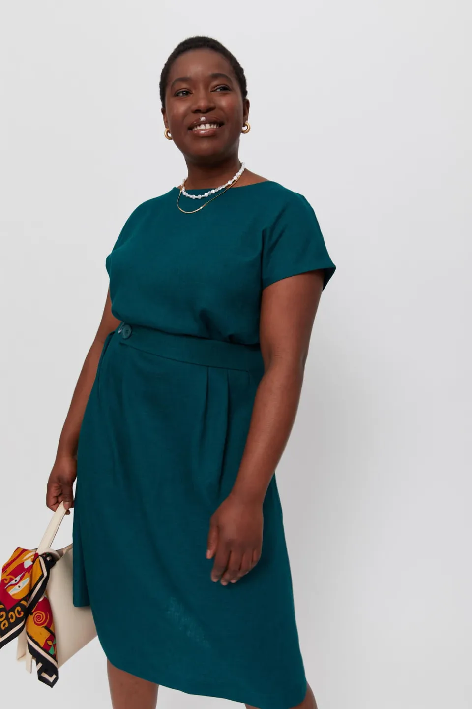 ayani-sati-midi-kleid-bootsausschnitt-gr-n image 1