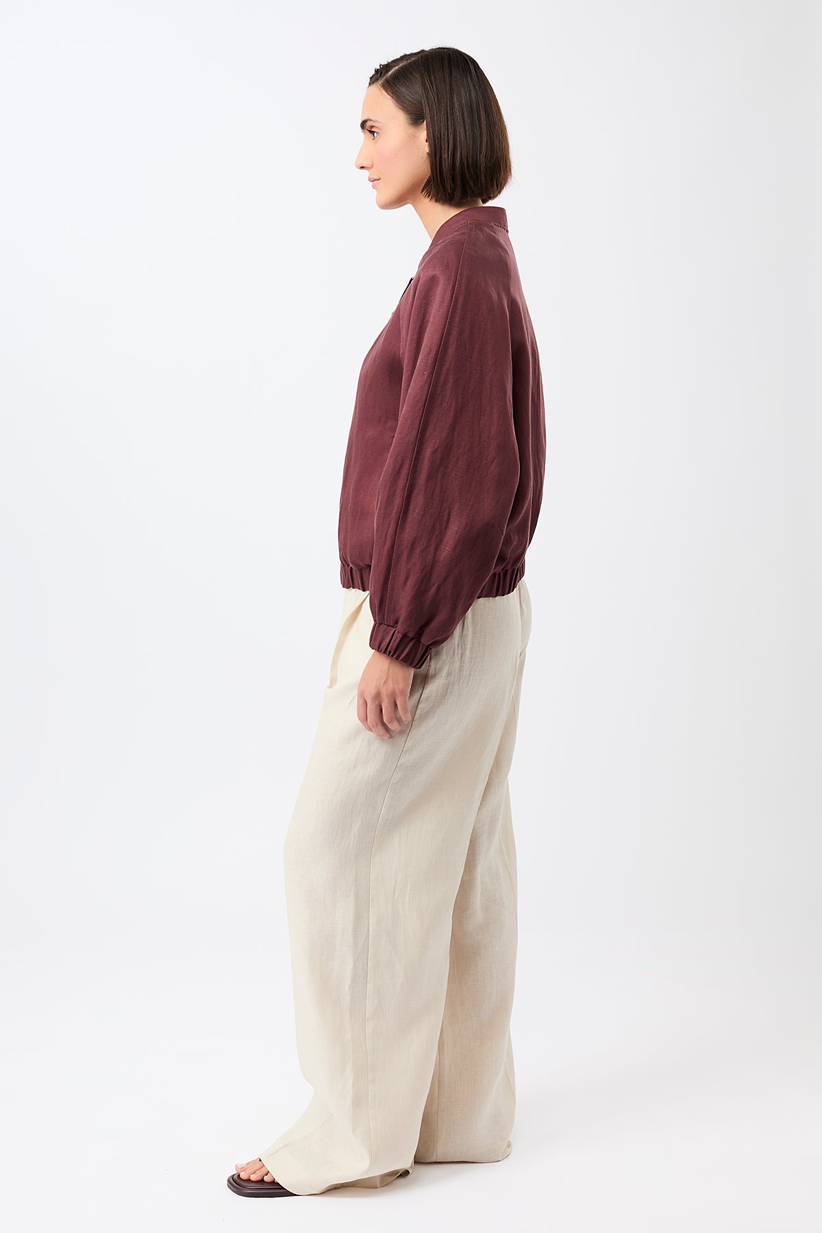 langerchen-bomberjacke-aus-tencel-blouson-in-rubywood image 5