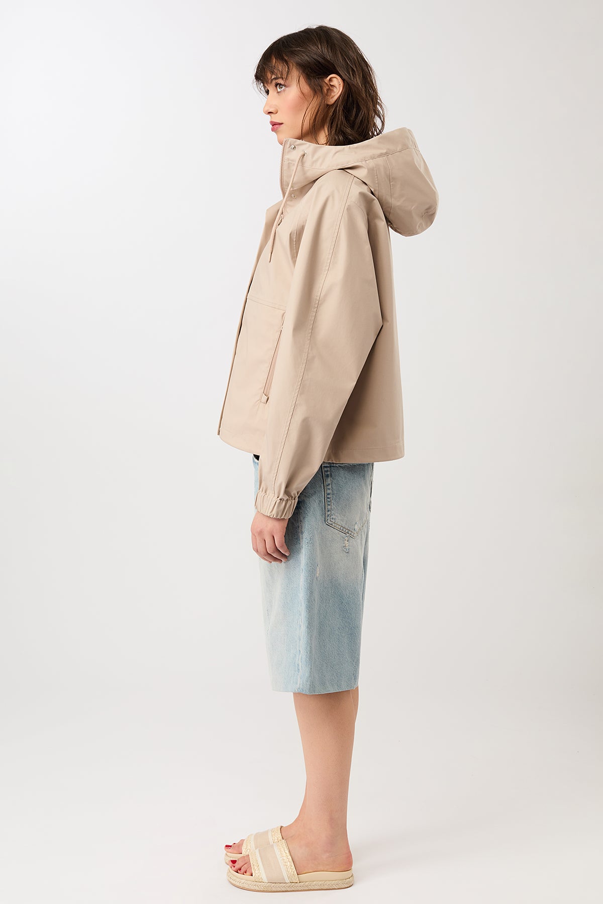 langerchen-kurze-regenjacke-mit-reissverschlu-tasche-blush-damen image 2