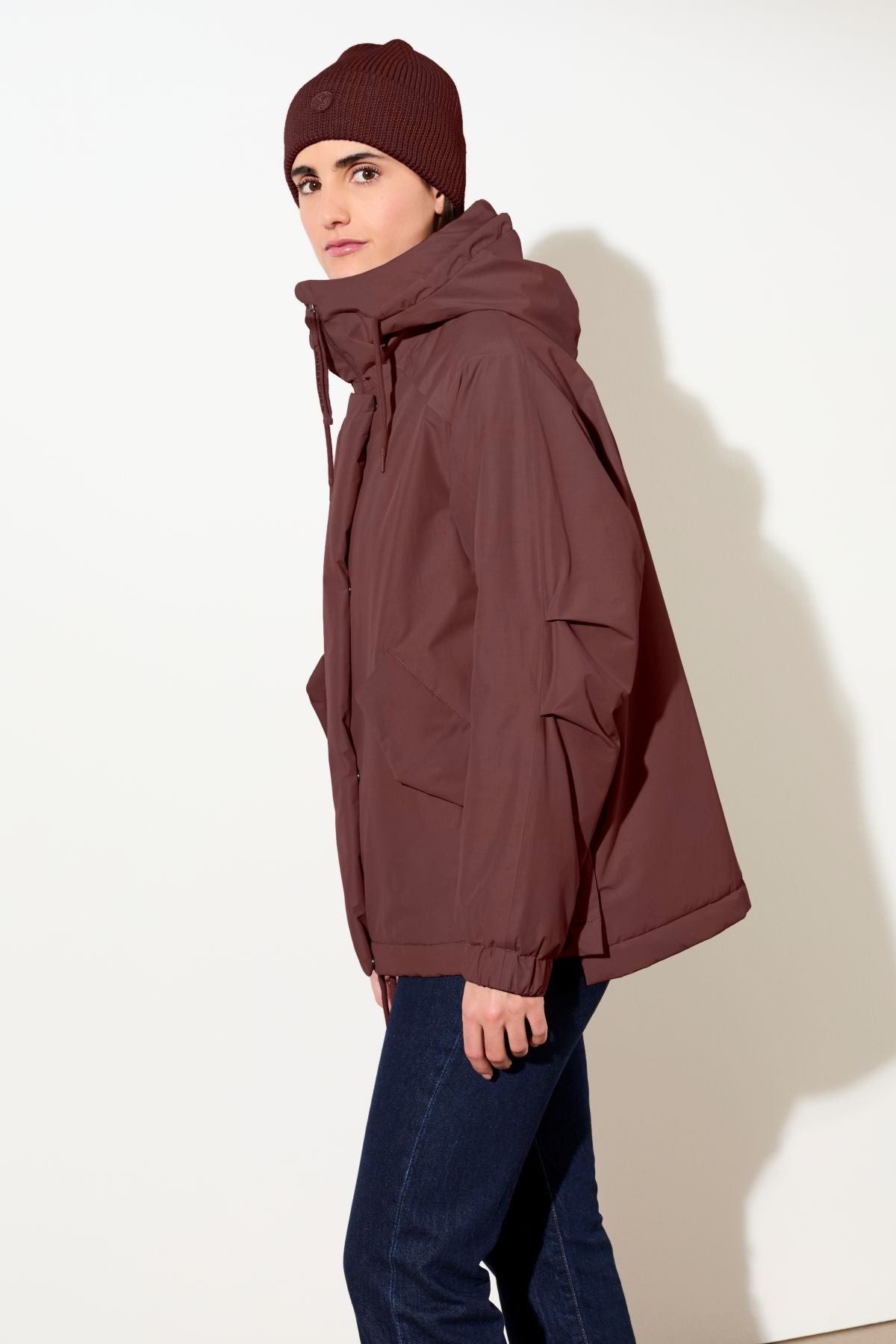 langerchen-wattierter-kurzparka-in-lockerem-volumen-burgundy-parka image 3