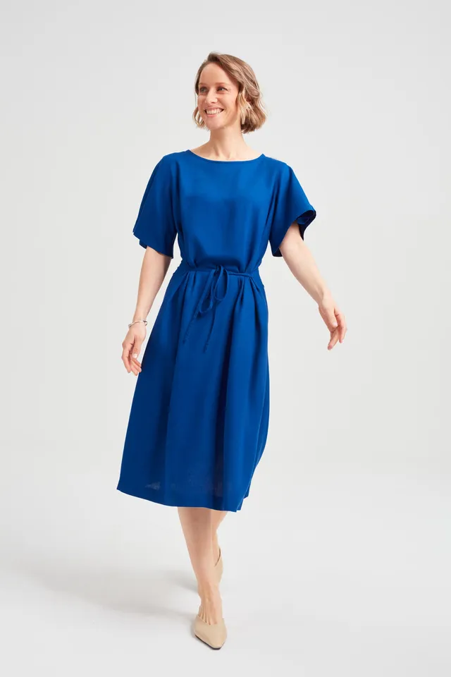 ayani-nika-kleid-mit-rundhals-und-butterfly-rmeln-in-ocean-blue image 1