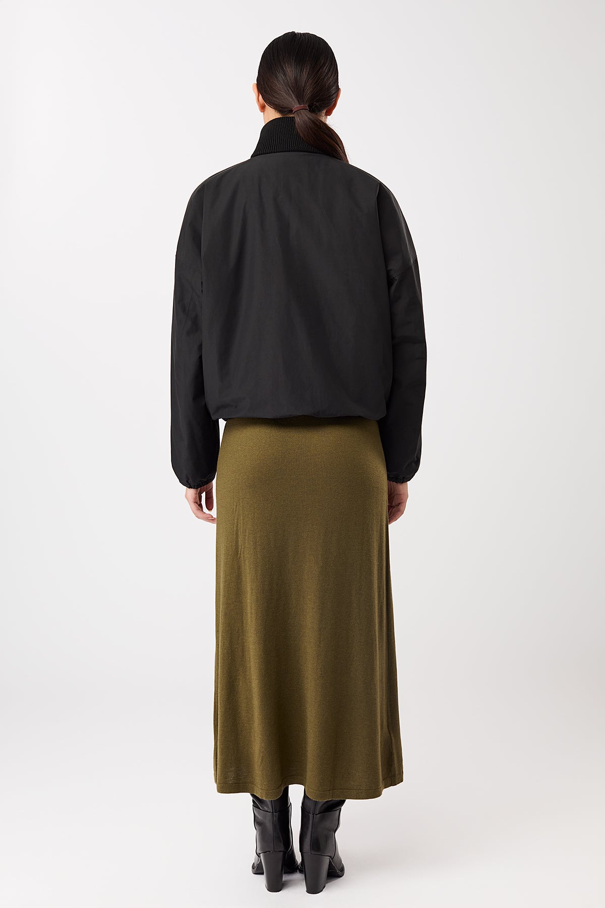 langerchen-wattierter-blouson-mit-rippenkragen-black image 4