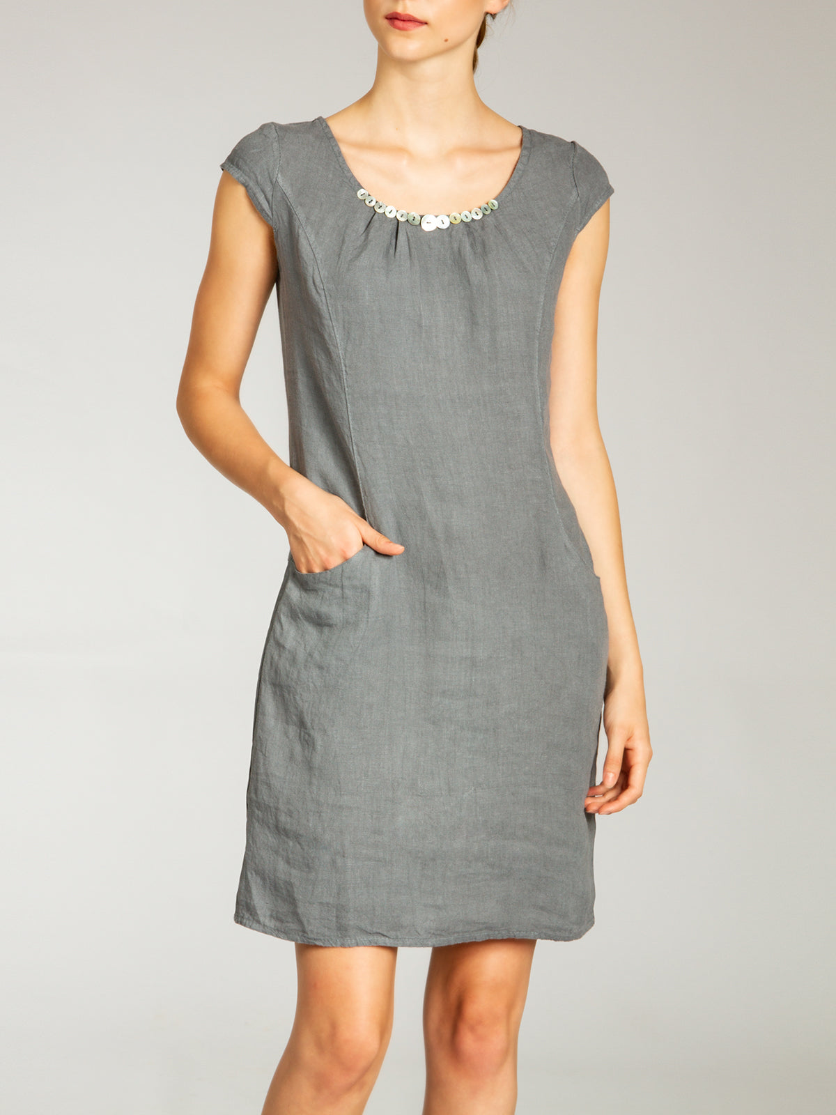 caspar-leinenkleid-no-018-damen-sommerkleid-aus-100-leinen-mit-spange image 3