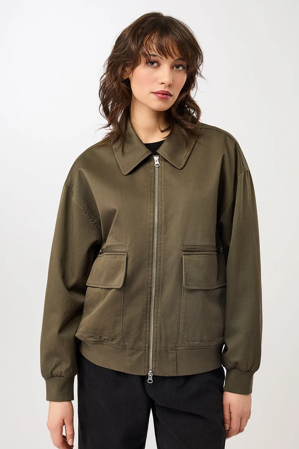 langerchen-blousonjacke-mit-gro-en-taschen-stone-moss image 1