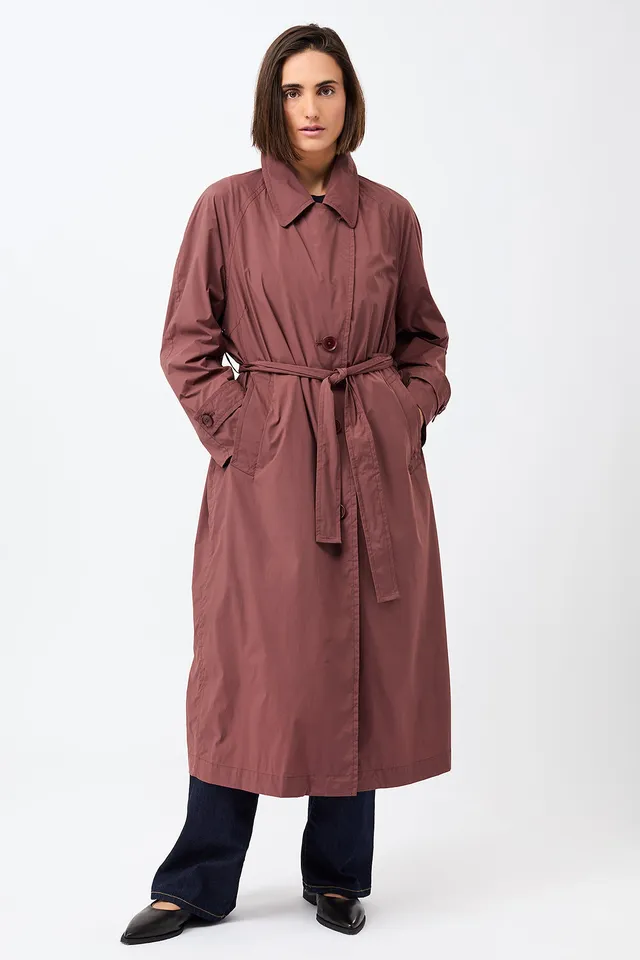 langerchen-leichter-trenchcoat-mit-raglannaht-lange-jacke-in-rubywood image 1