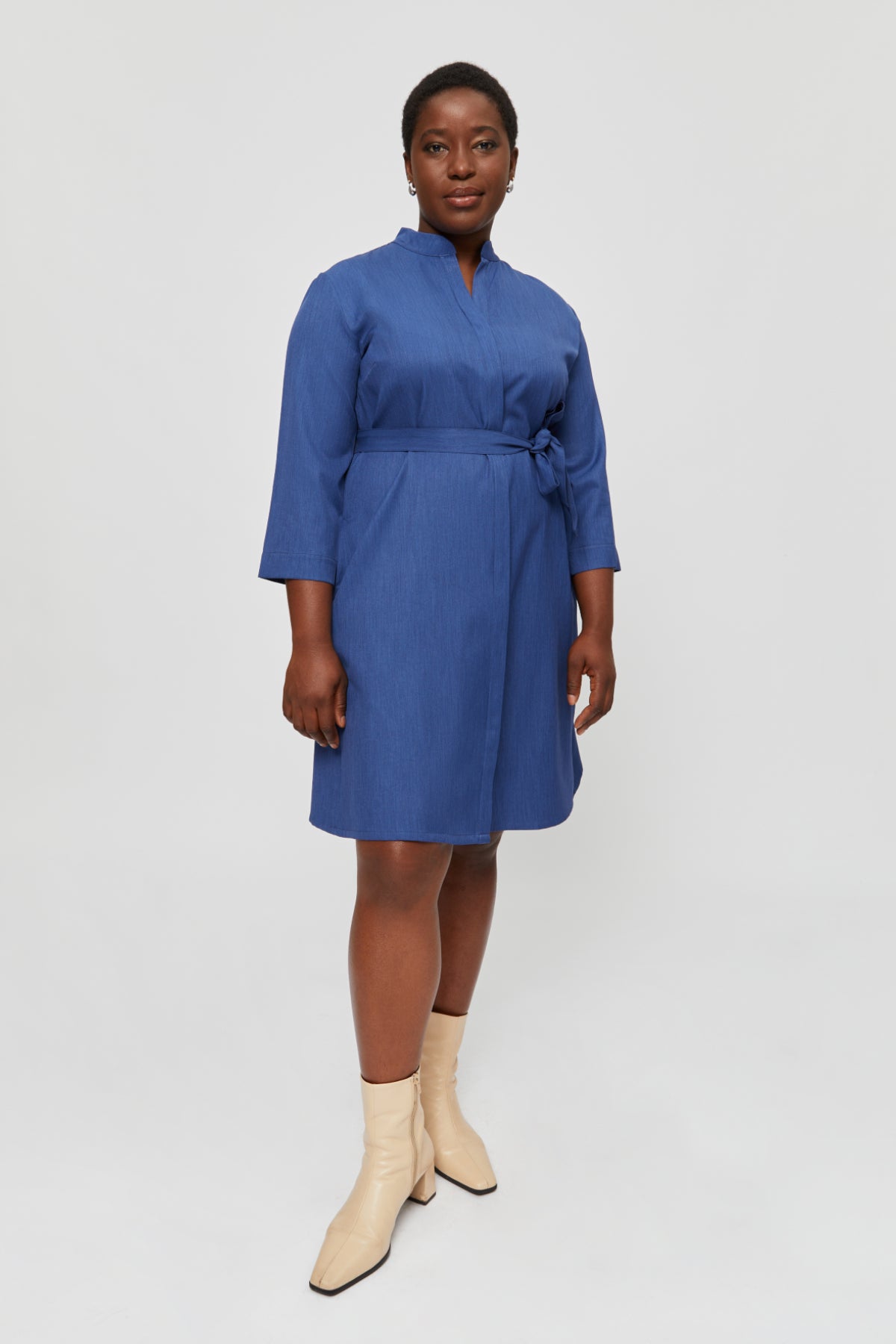 ayani-lidia-hemdkleid-classic-blue-3-4-rmel image 8